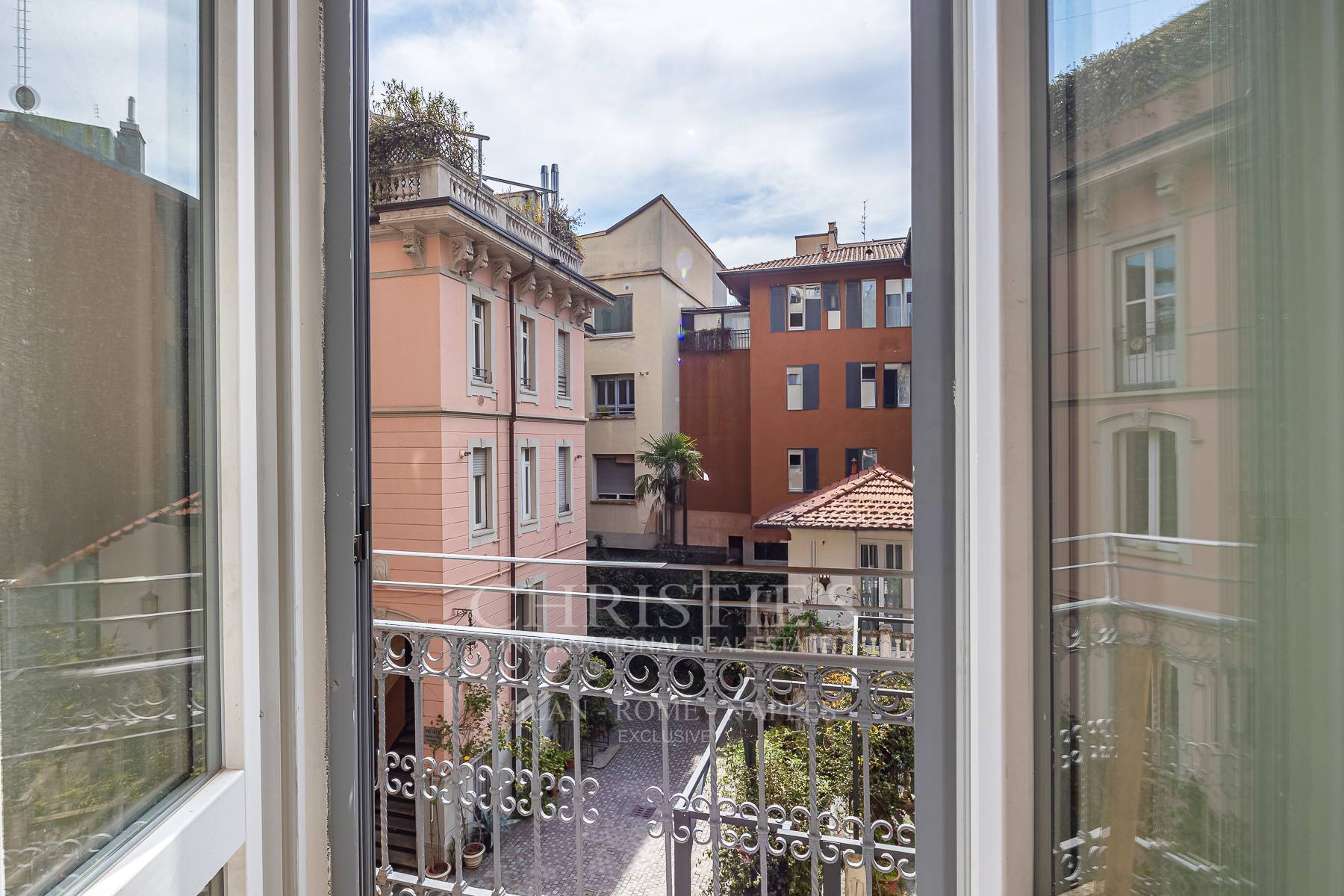 picture of Modern And Renovated Two-bedroom Apartment In The Center Of Quadronno