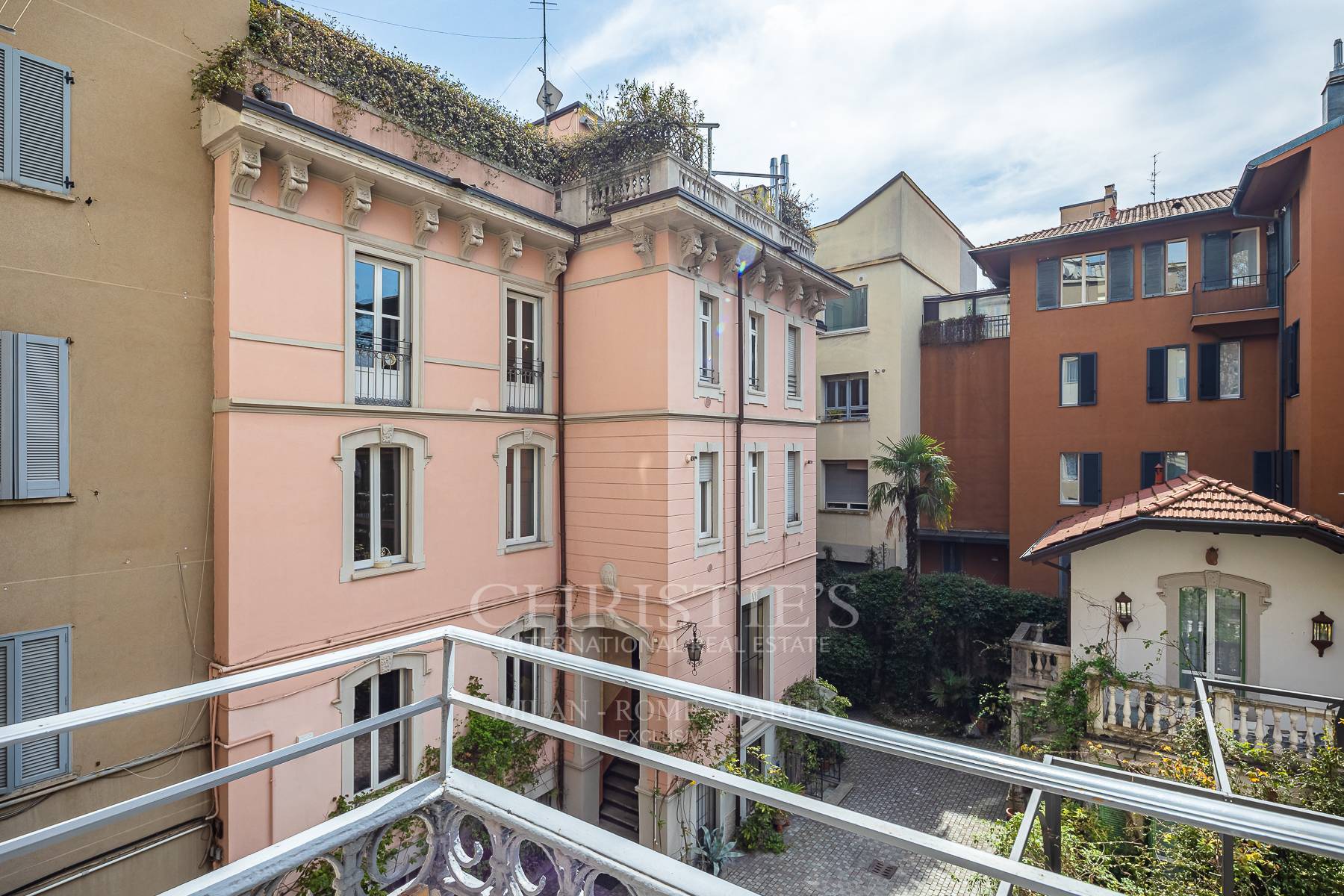 picture of Modern And Renovated Two-bedroom Apartment In The Center Of Quadronno