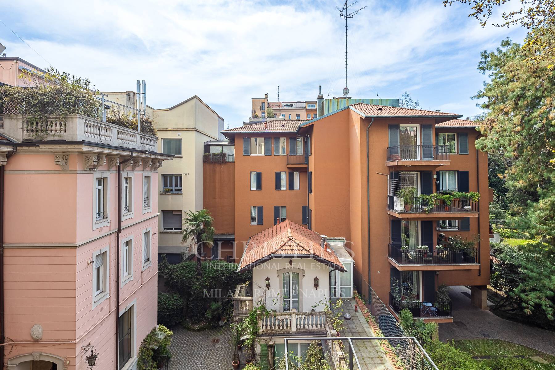 picture of Renovated Apartment With A View Of The Greenery In The Quadronno District
