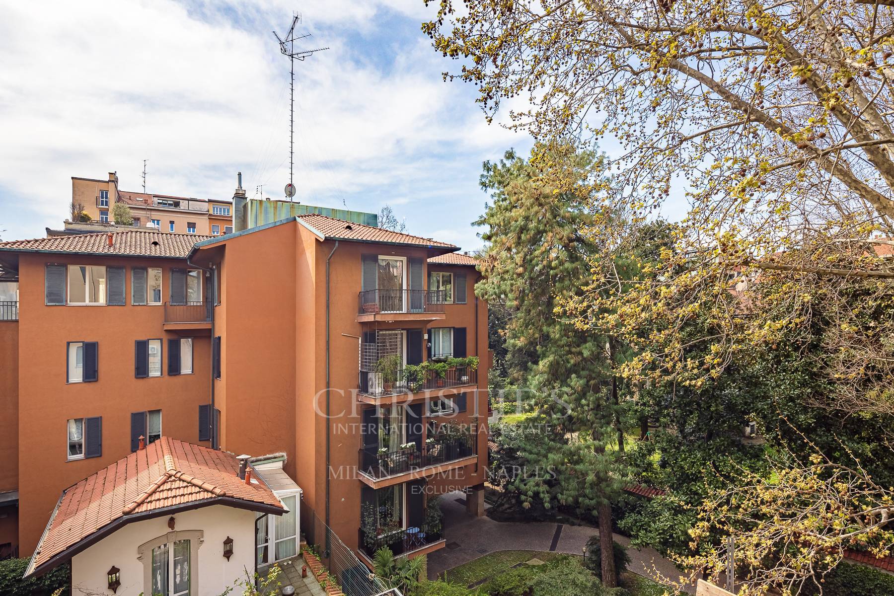 picture of Renovated Apartment With A View Of The Greenery In The Quadronno District