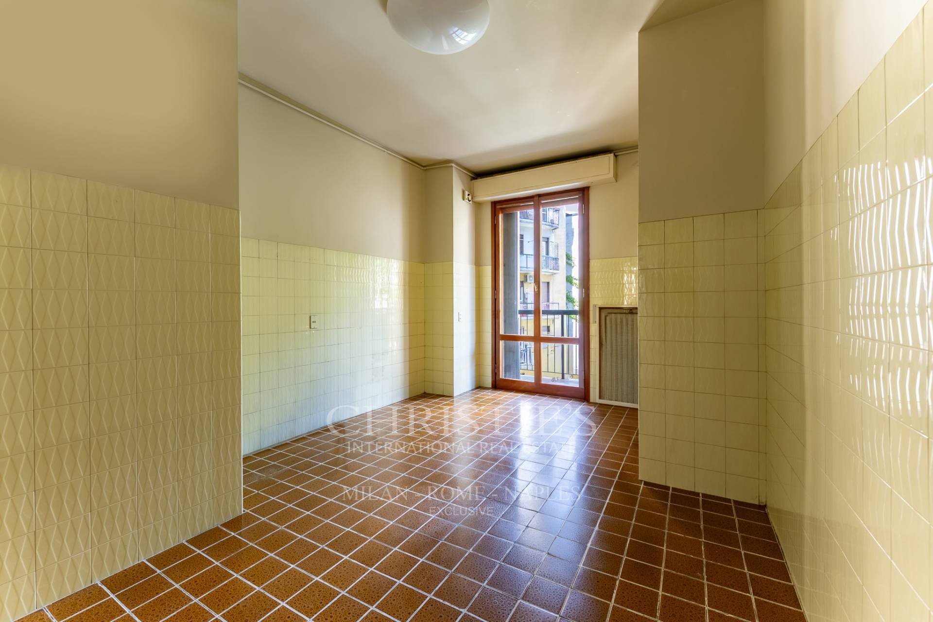 picture of Bright Apartment In A Prestigious Setting In The Arena/parco Sempione Area
