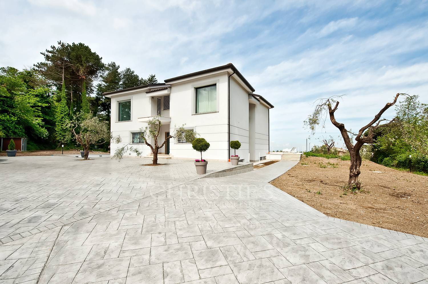 picture of Splendid Modern Villa With Garden – Rocca Di Papa