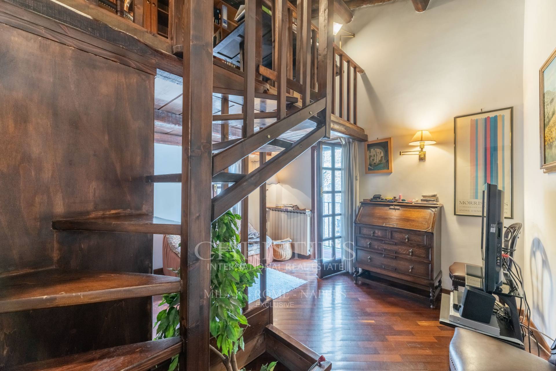 picture of Elegant Two-floor With Terrace At Campo De' Fiori