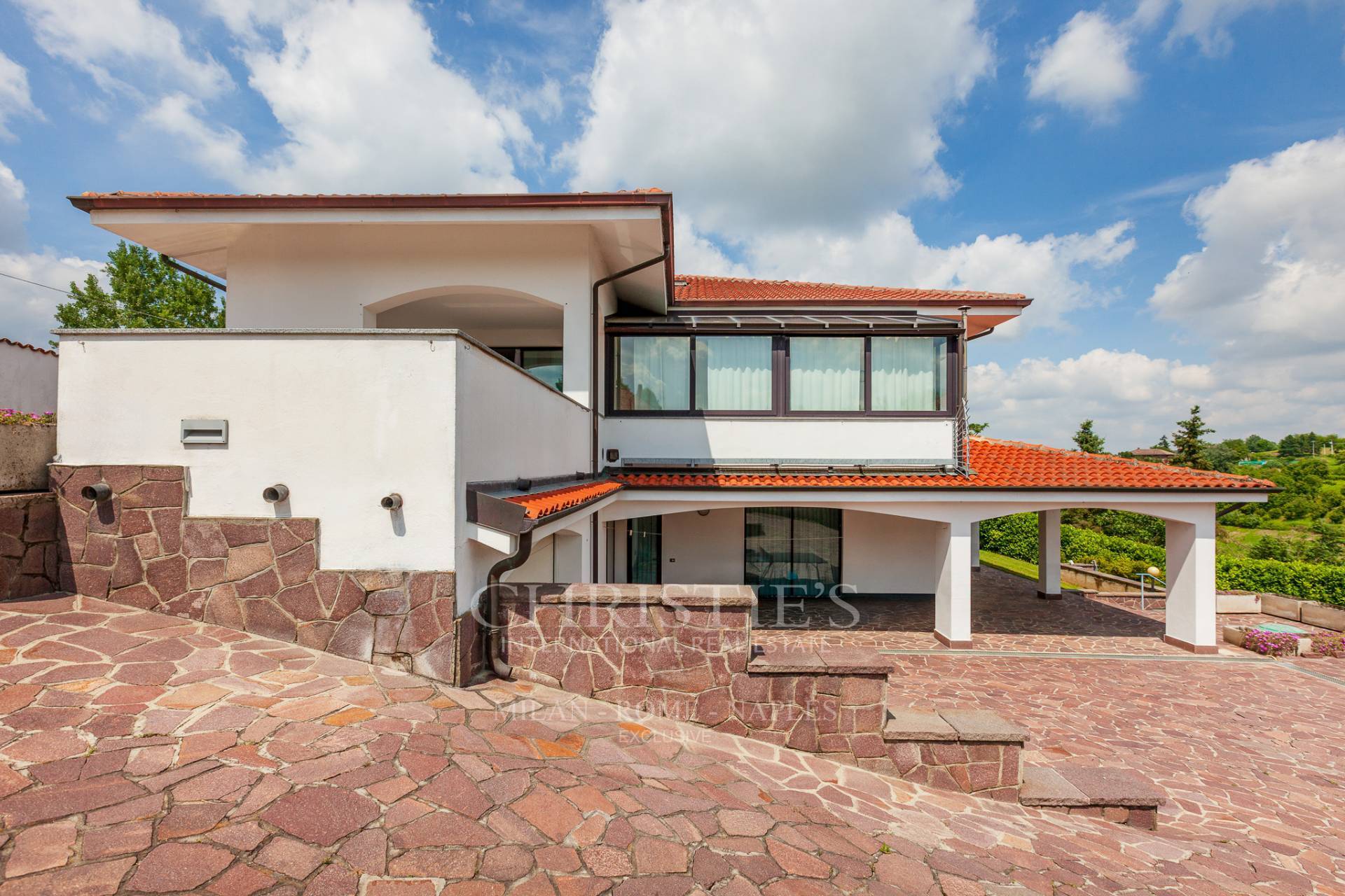 picture of Panoramic Villa With Pool – A Charming Retreat In The Heart Of Monferrato