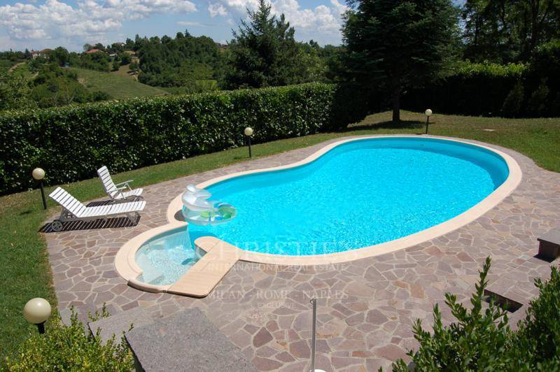 picture of Panoramic Villa With Pool – A Charming Retreat In The Heart Of Monferrato