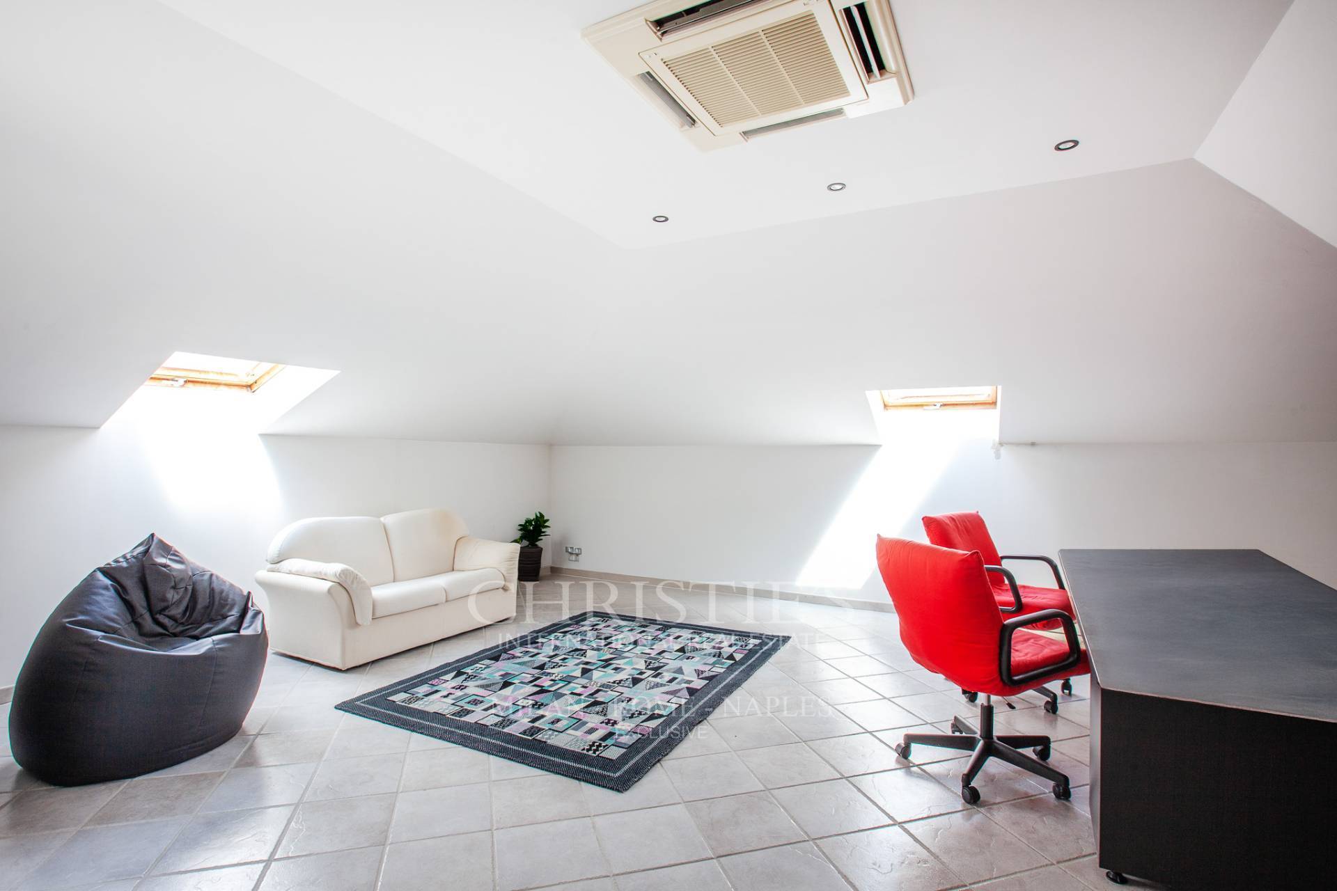 picture of Panoramic Villa With Pool – A Charming Retreat In The Heart Of Monferrato