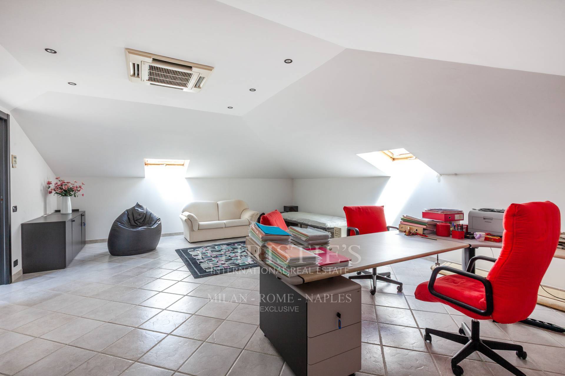 picture of Panoramic Villa With Pool – A Charming Retreat In The Heart Of Monferrato