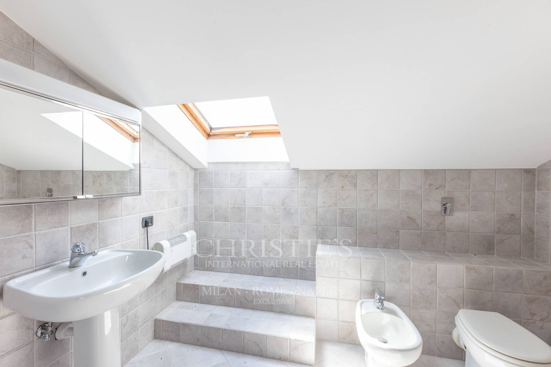 picture of Panoramic Villa With Pool – A Charming Retreat In The Heart Of Monferrato