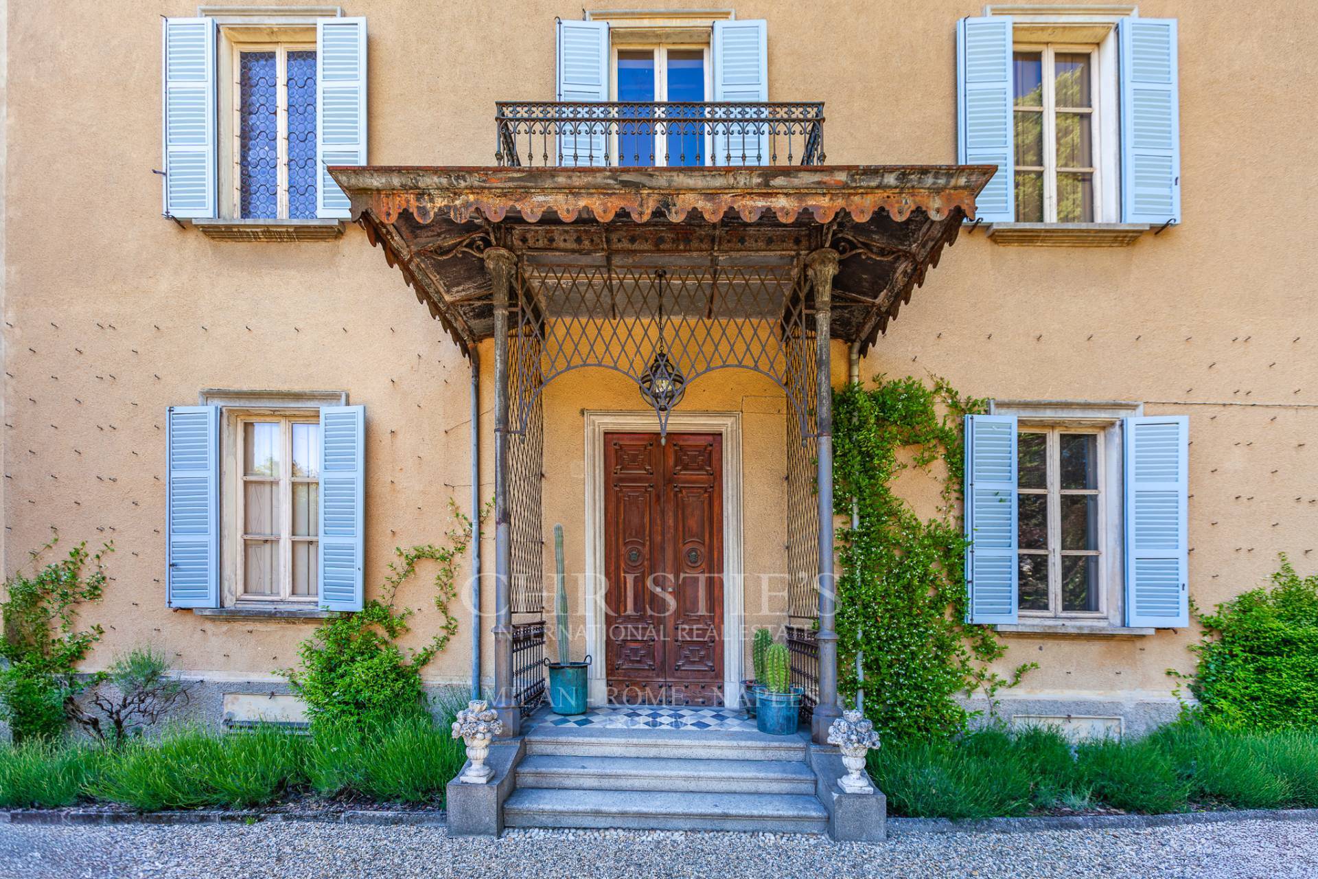 picture of Liberty-style Historic Estate Facing Lake Maggiore With Century-old Park And Dependance