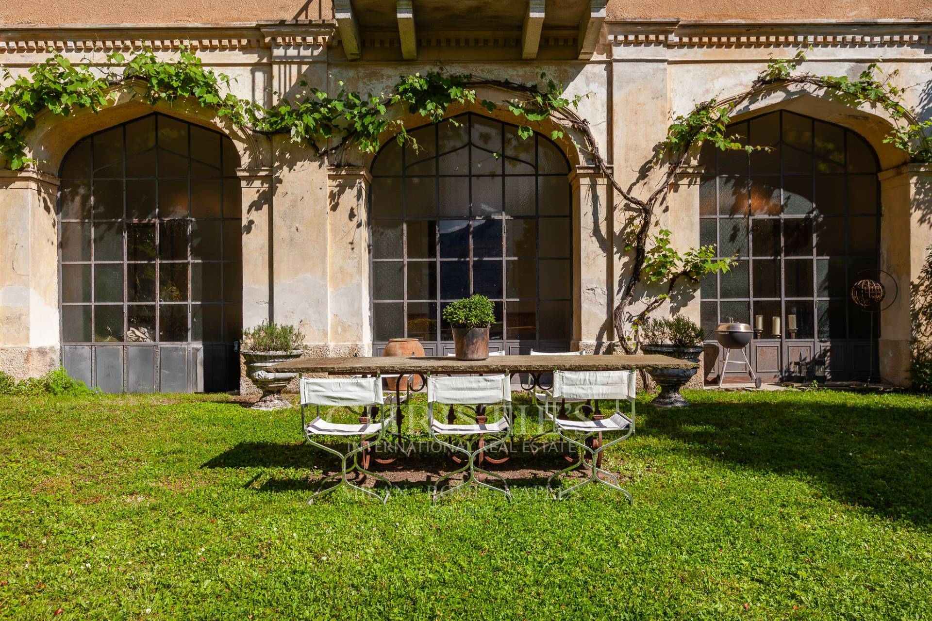 picture of Liberty-style Historic Estate Facing Lake Maggiore With Century-old Park And Dependance