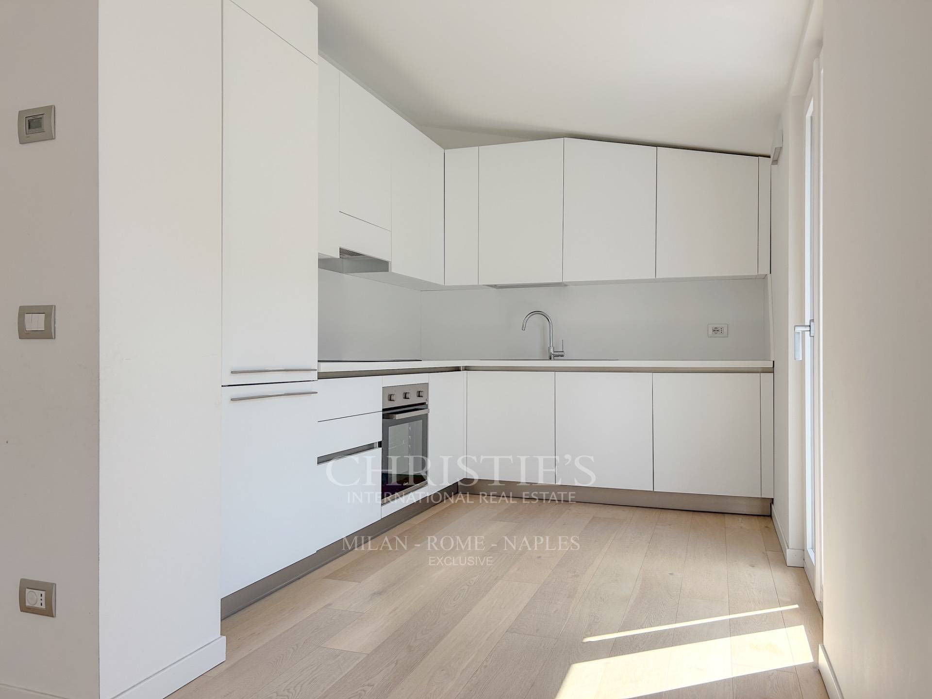 picture of Bright Three-bedroom Apartment On The Top Floor - Bergognone Area