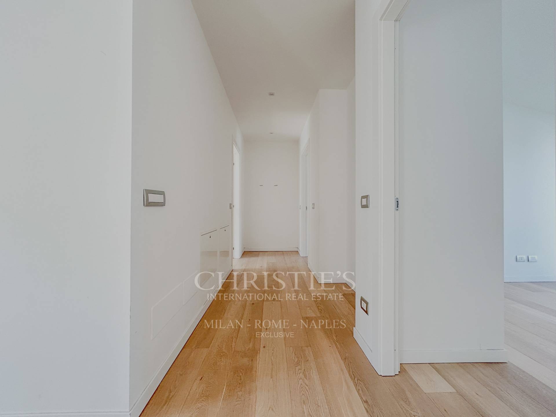 picture of Bright Three-bedroom Apartment On The Top Floor - Bergognone Area