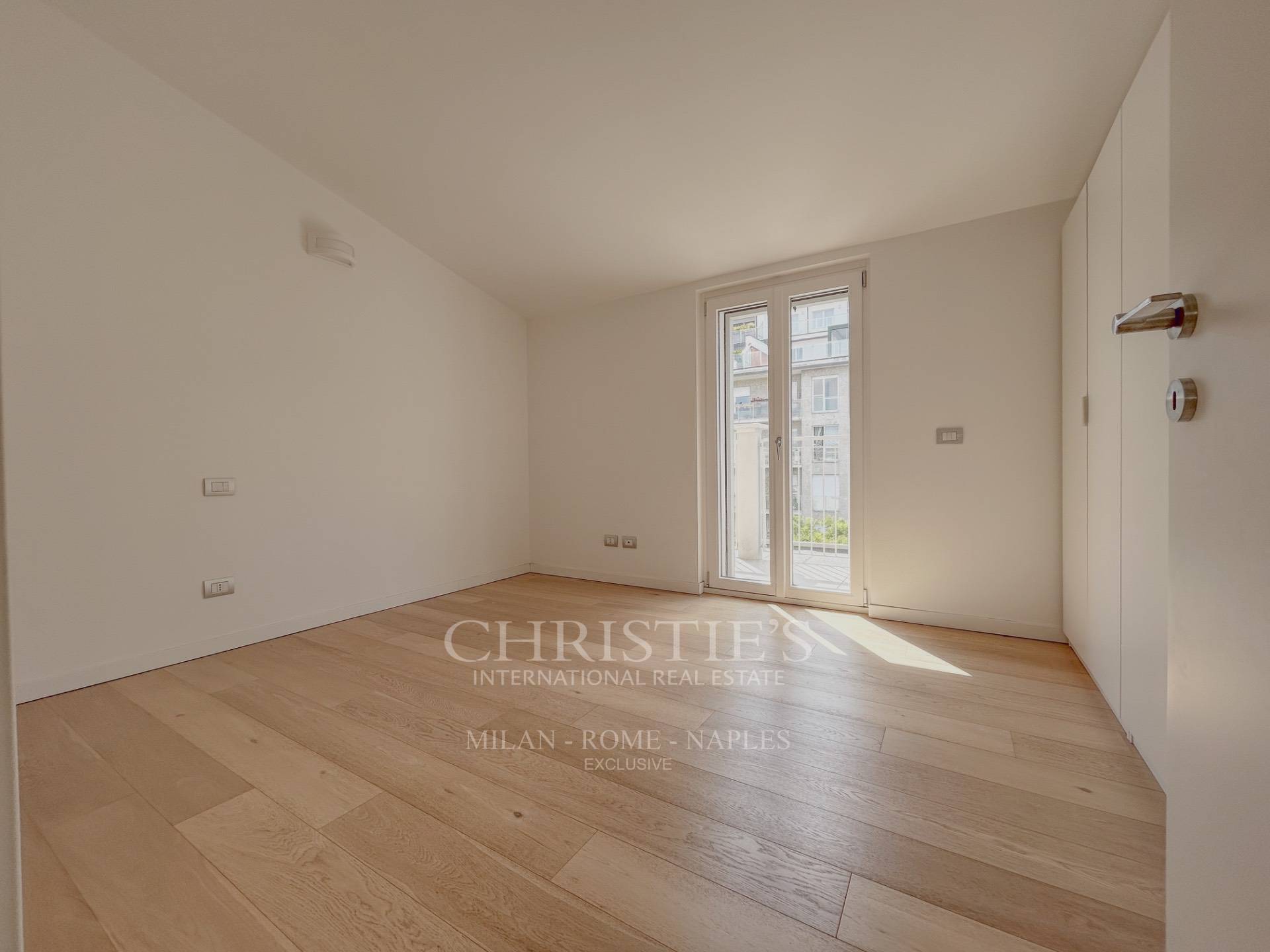 picture of Bright Three-bedroom Apartment On The Top Floor - Bergognone Area