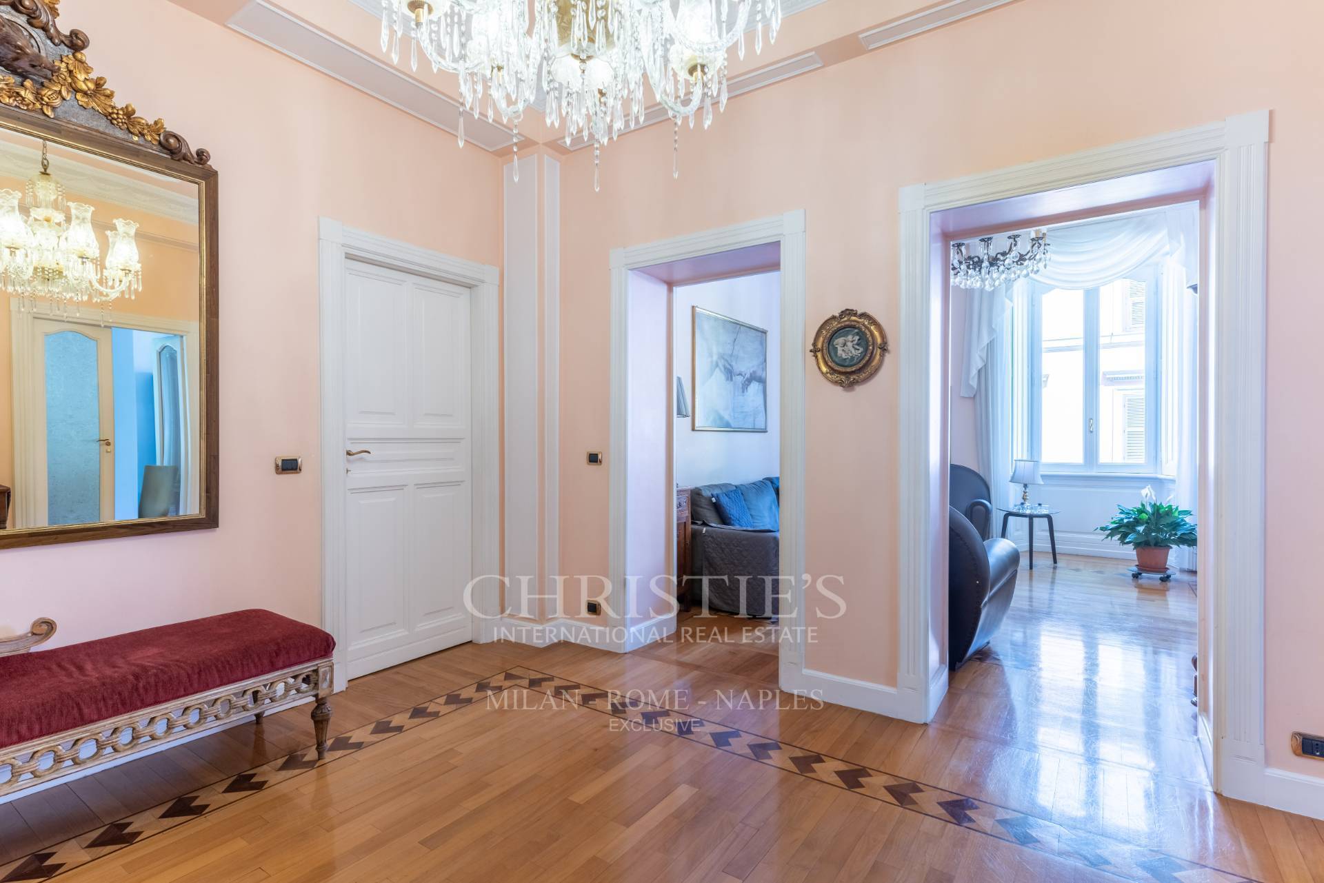 picture of Prestigious Apartment In The Heart Of The Salario District