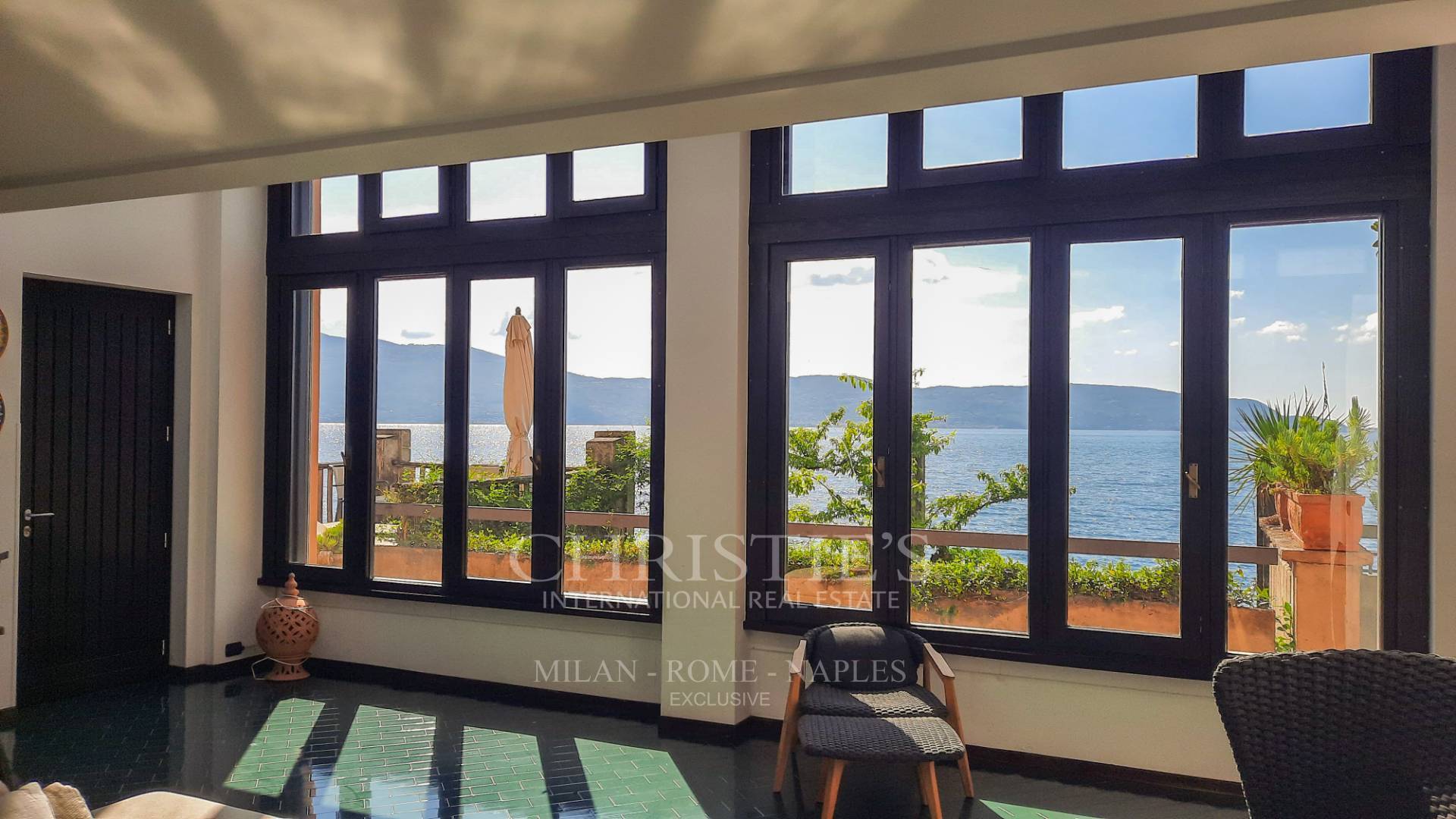 picture of Villa Overlooking The Lake