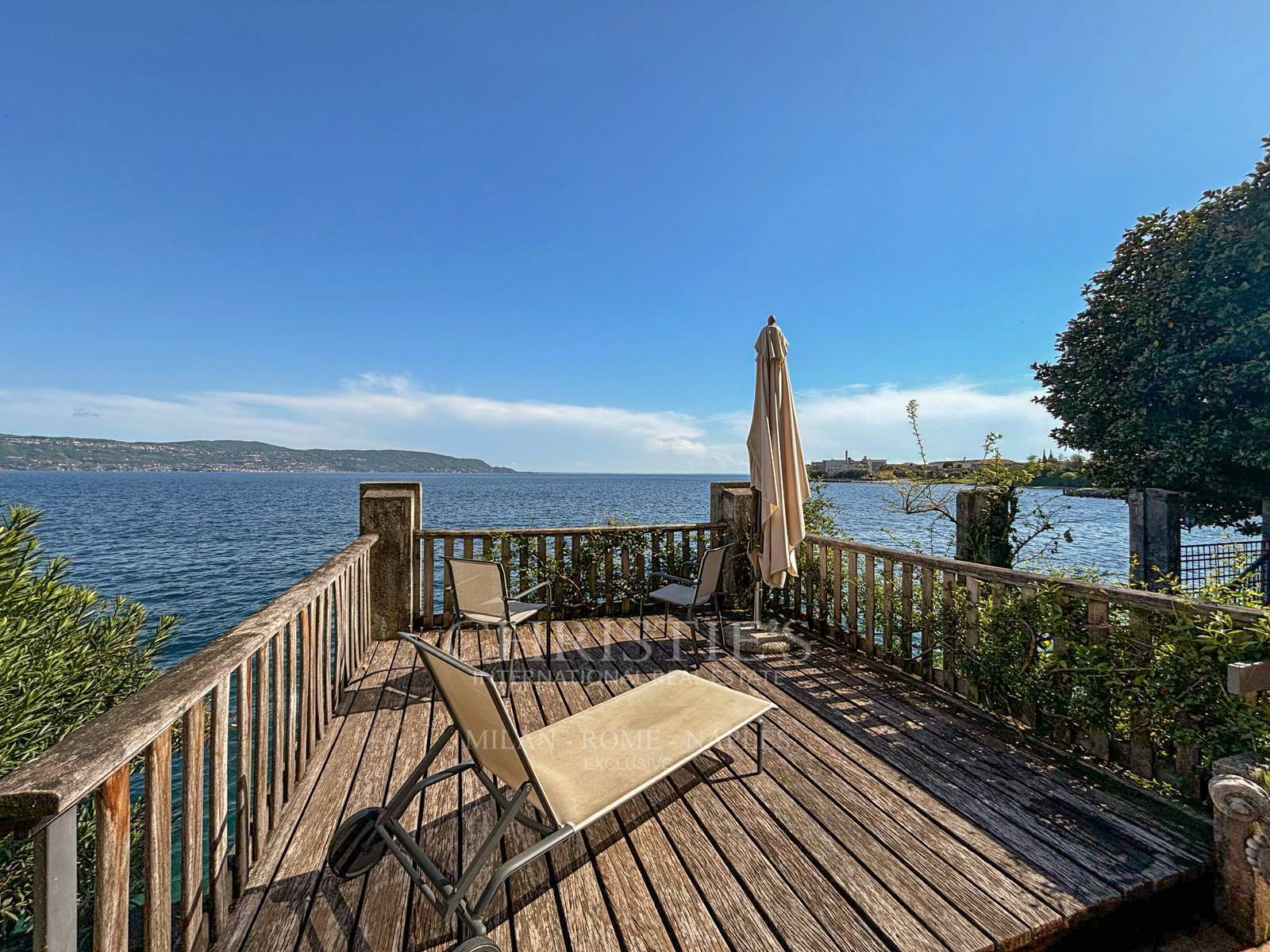 picture of Villa Overlooking The Lake