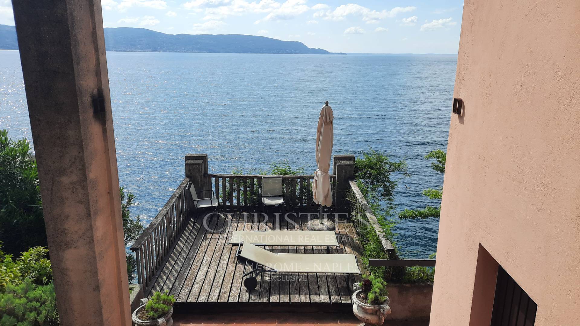 picture of Villa Overlooking The Lake