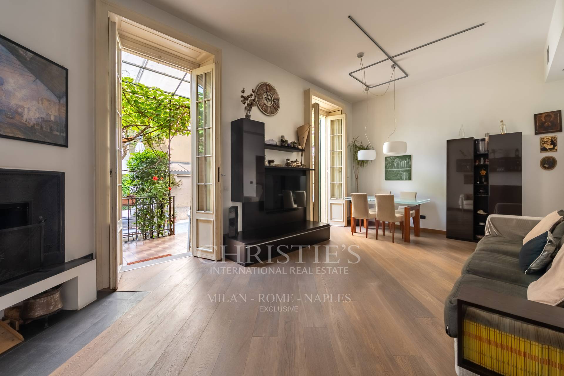 picture of Exclusive Villa With Garden And Private Parking