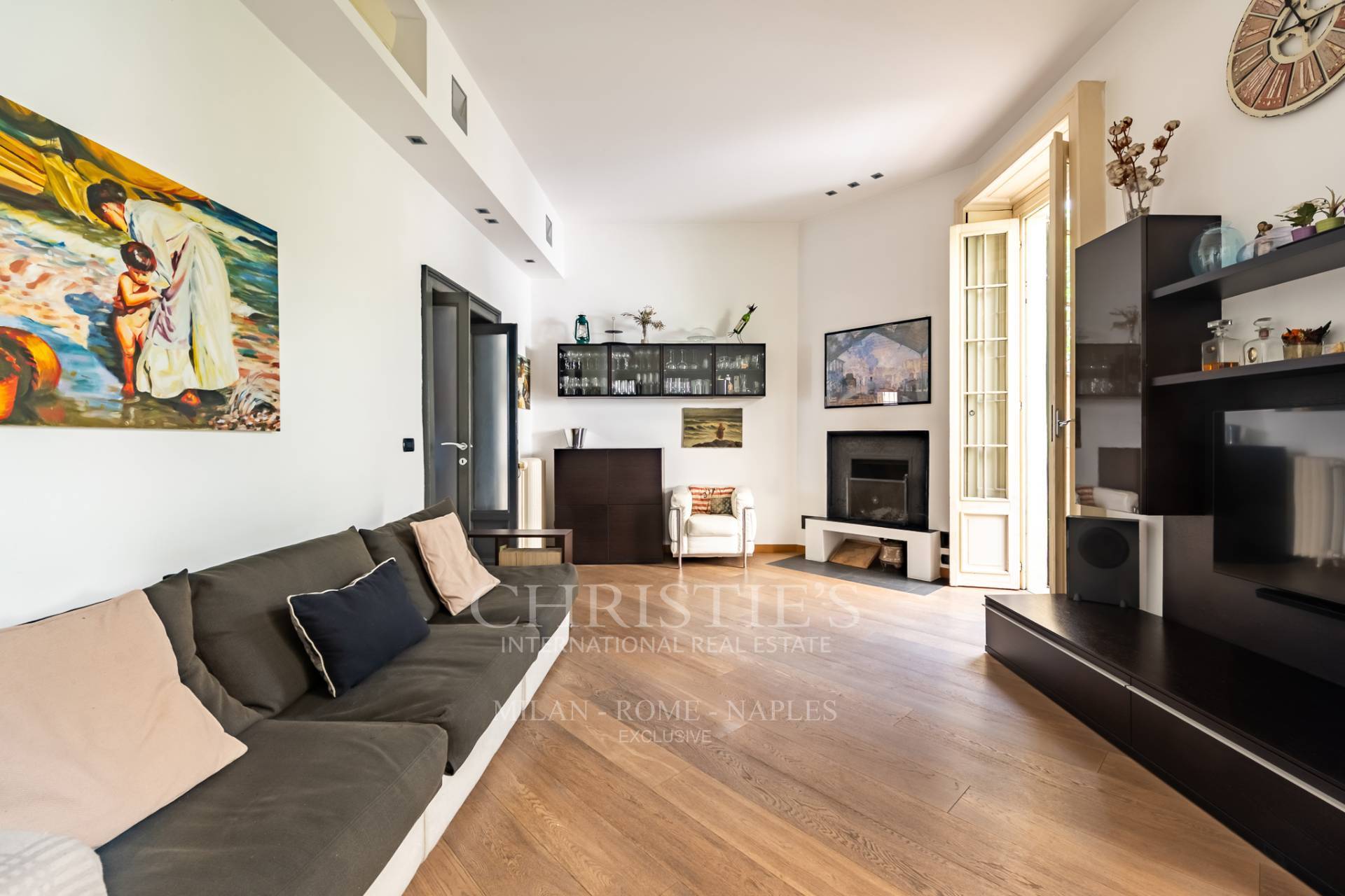 picture of Exclusive Villa With Garden And Private Parking