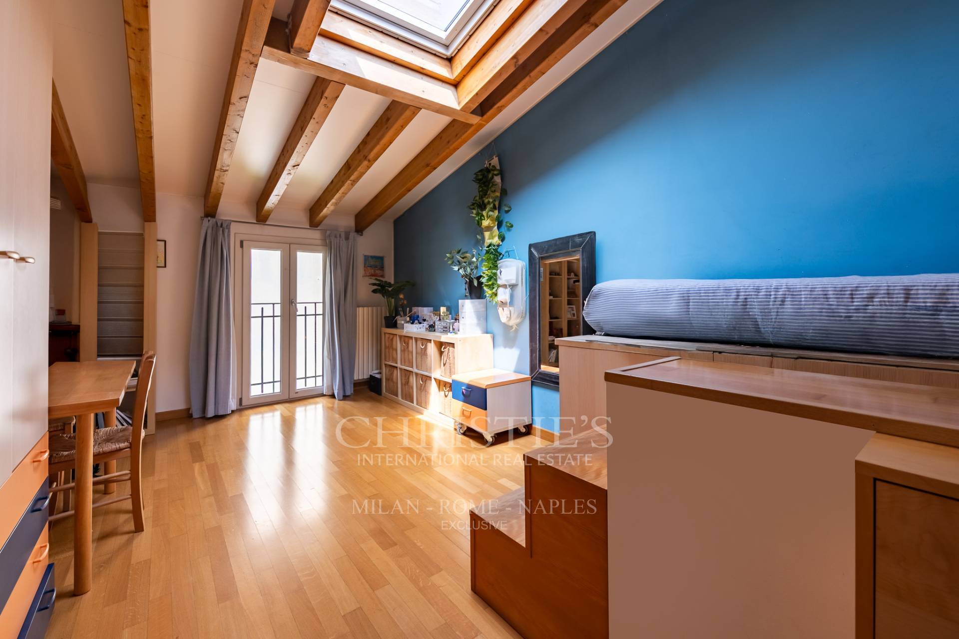 picture of Exclusive Villa With Garden And Private Parking
