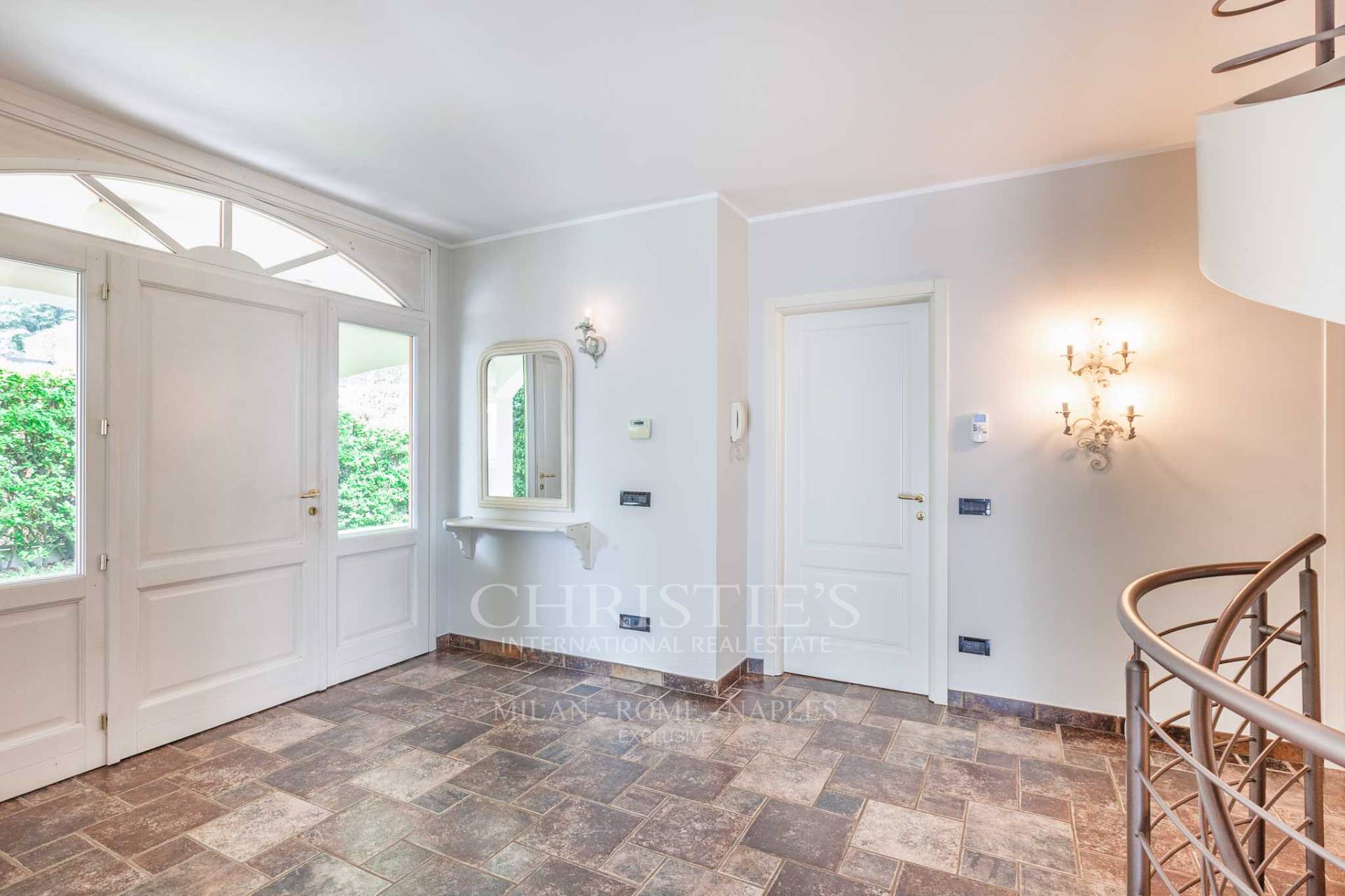 picture of Charming Villa With Lake View Between Como And Cernobbio