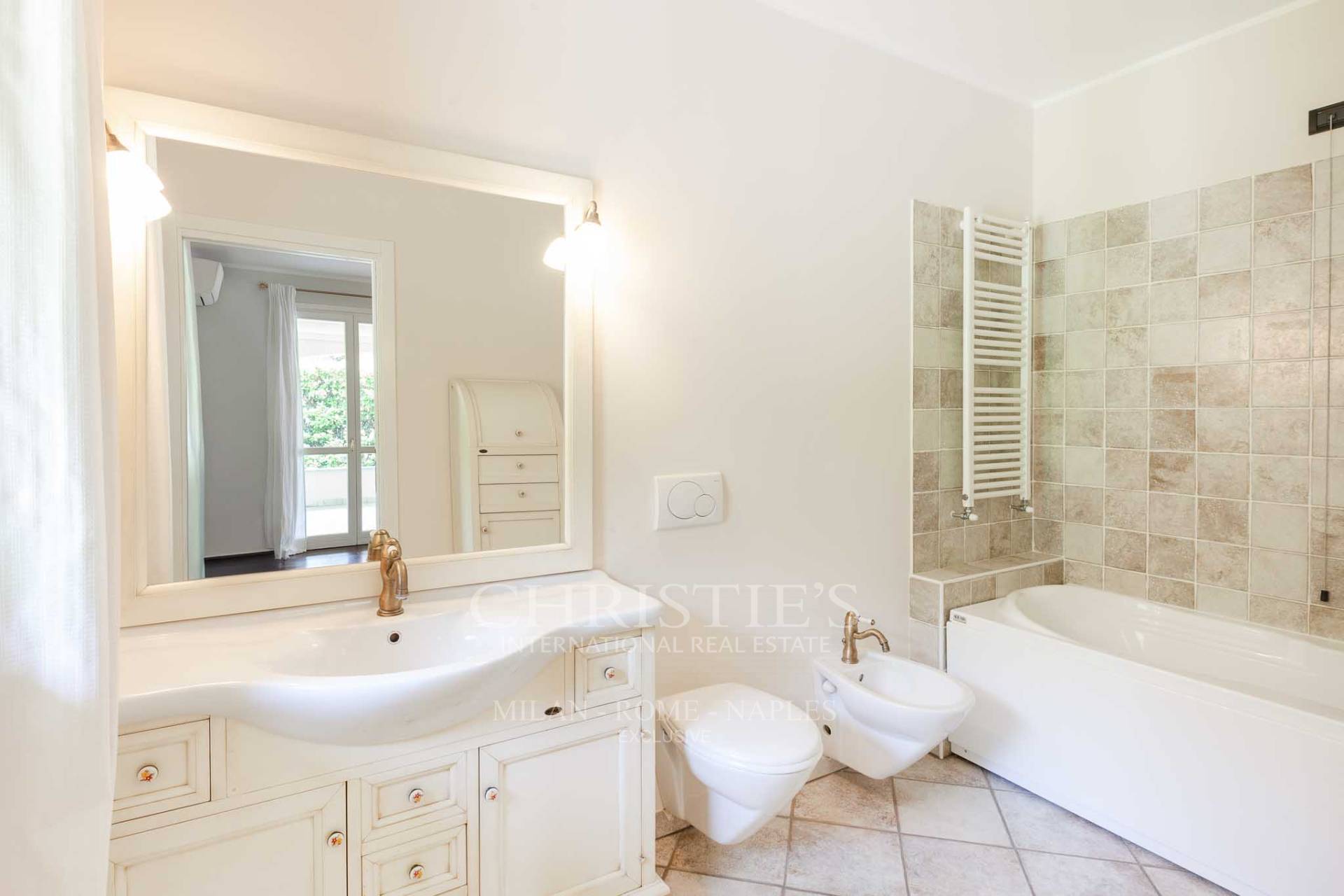 picture of Charming Villa With Lake View Between Como And Cernobbio