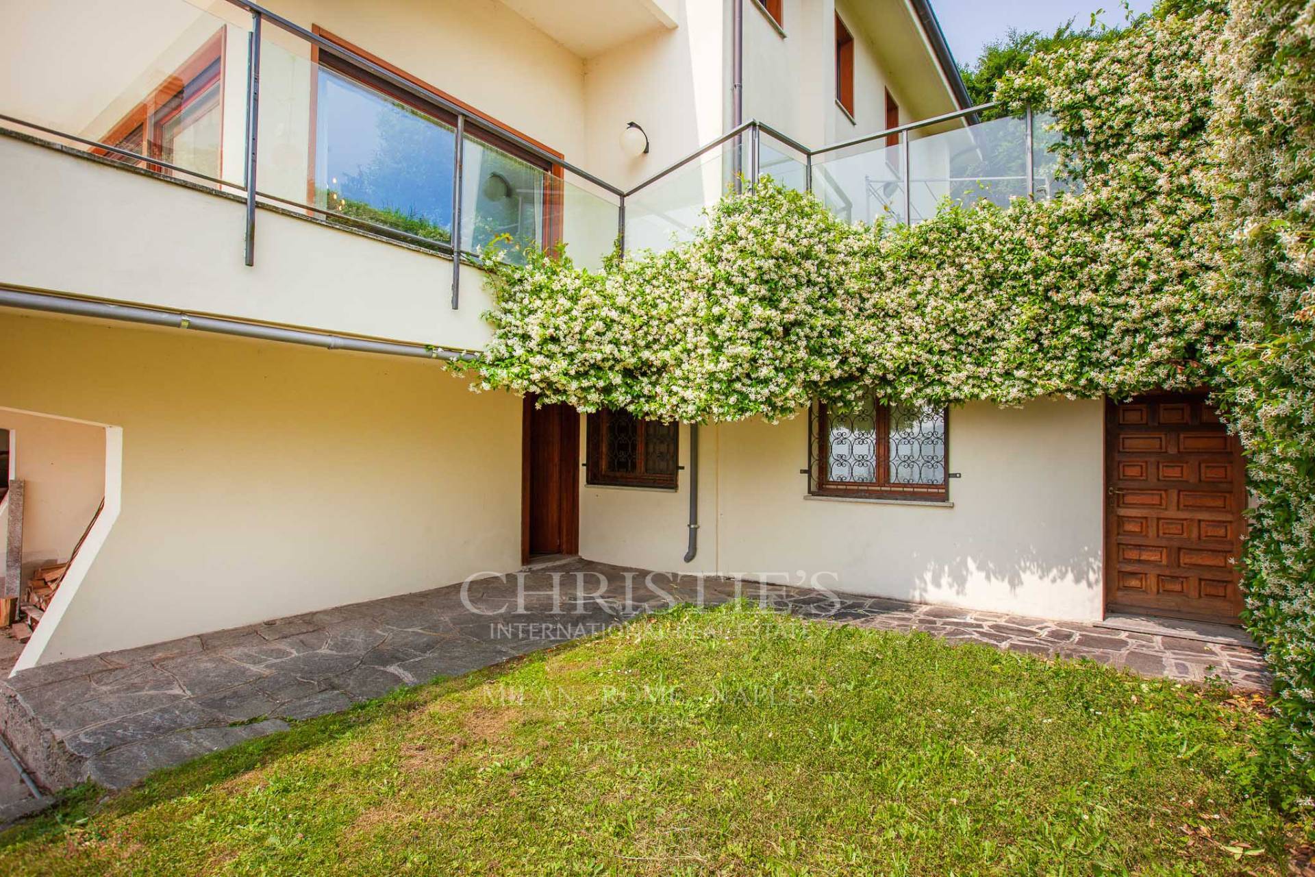 picture of Charming Villa With Lake View Between Como And Cernobbio