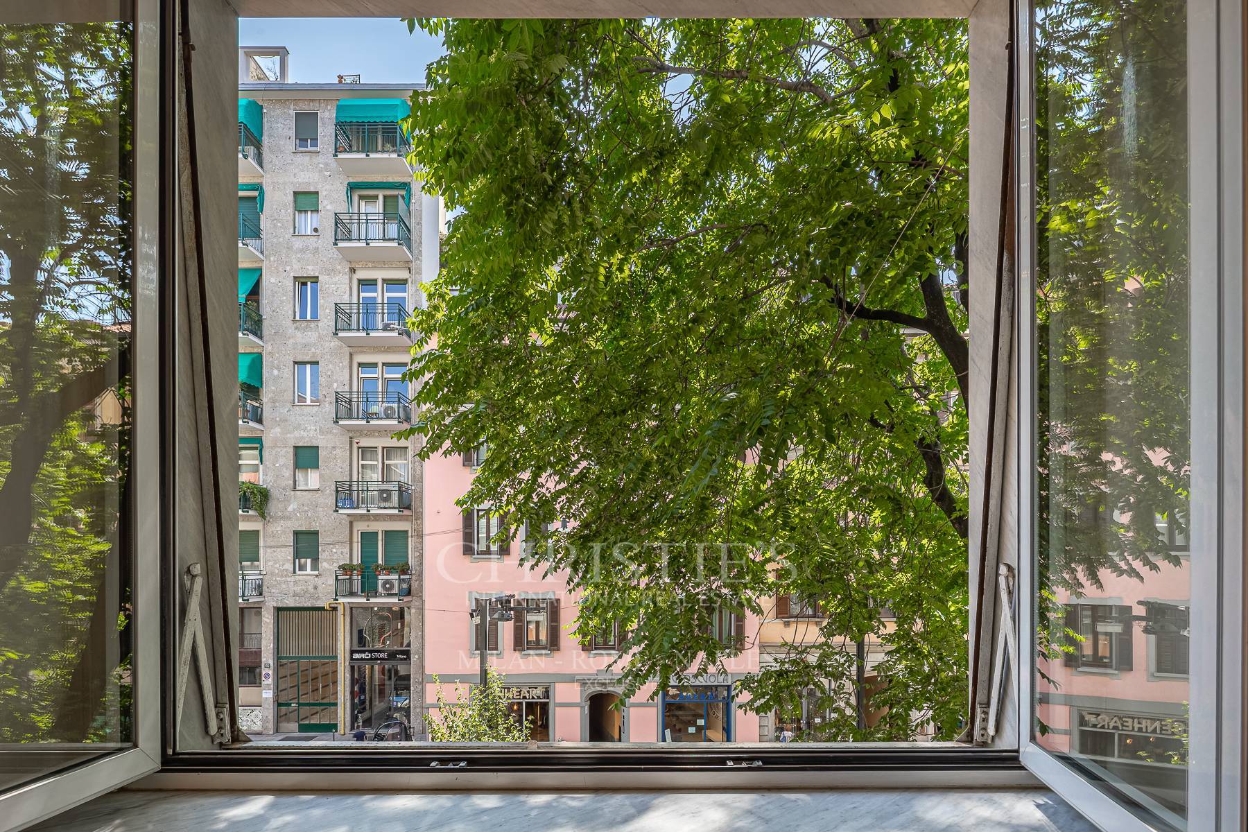 picture of Bright One-bedroom Apartment In The Vibrant Heart Of Corso Garibaldi