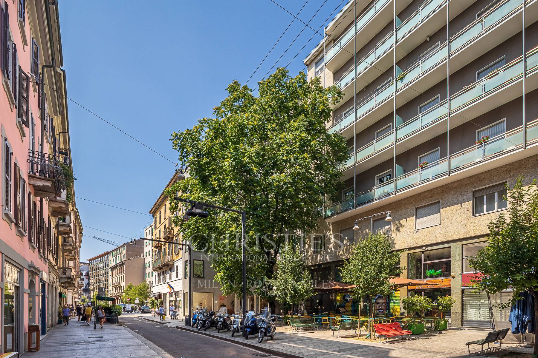 picture of Bright One-bedroom Apartment In The Vibrant Heart Of Corso Garibaldi
