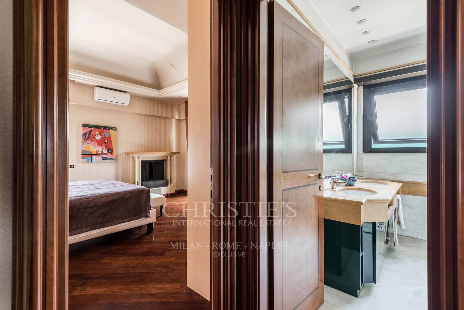 picture of Splendid Penthouse In Africano- Villa Chigi Area