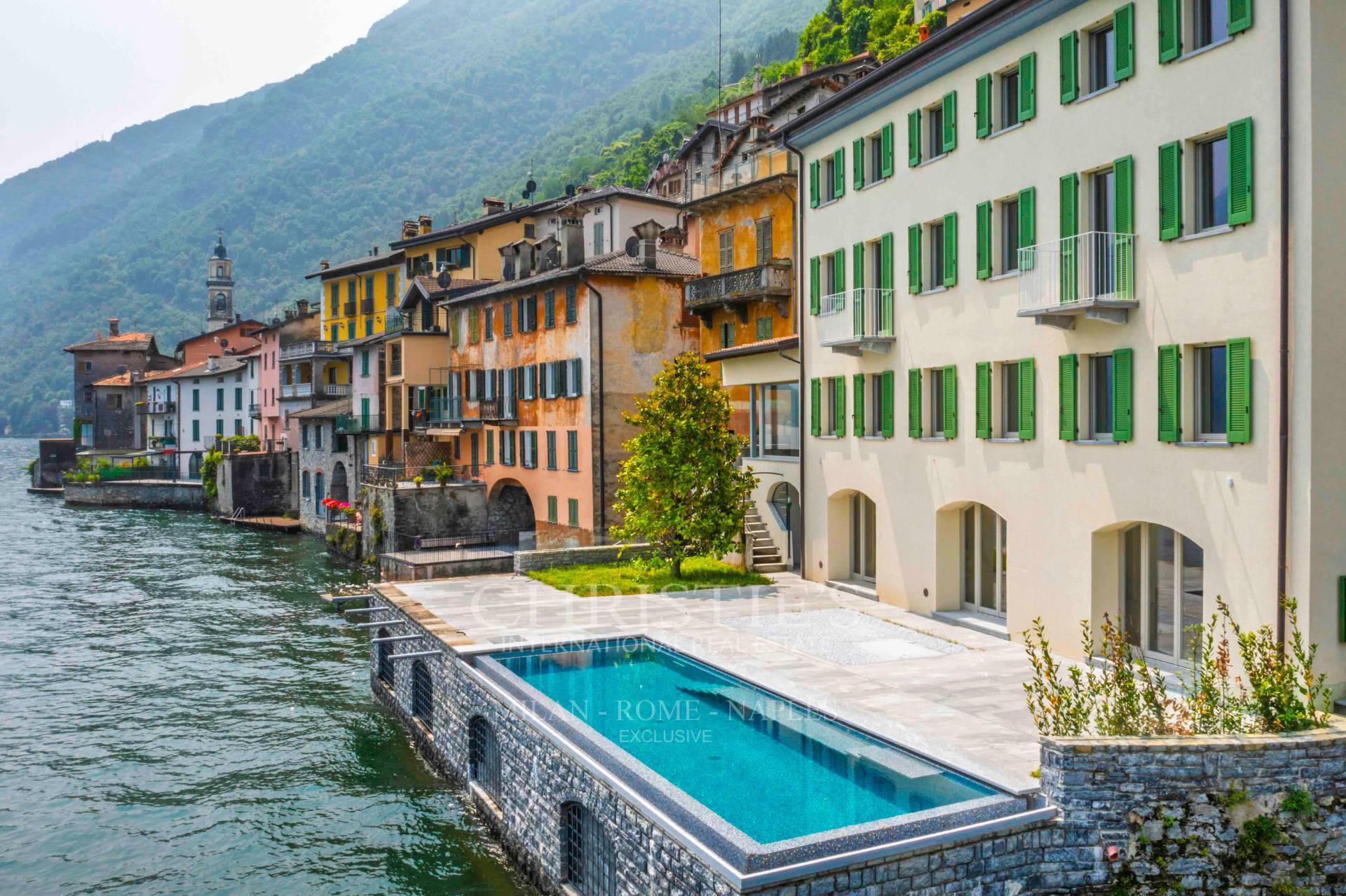picture of Luxurious Villa On Lake Como With Infinity Pool And Private Dock
