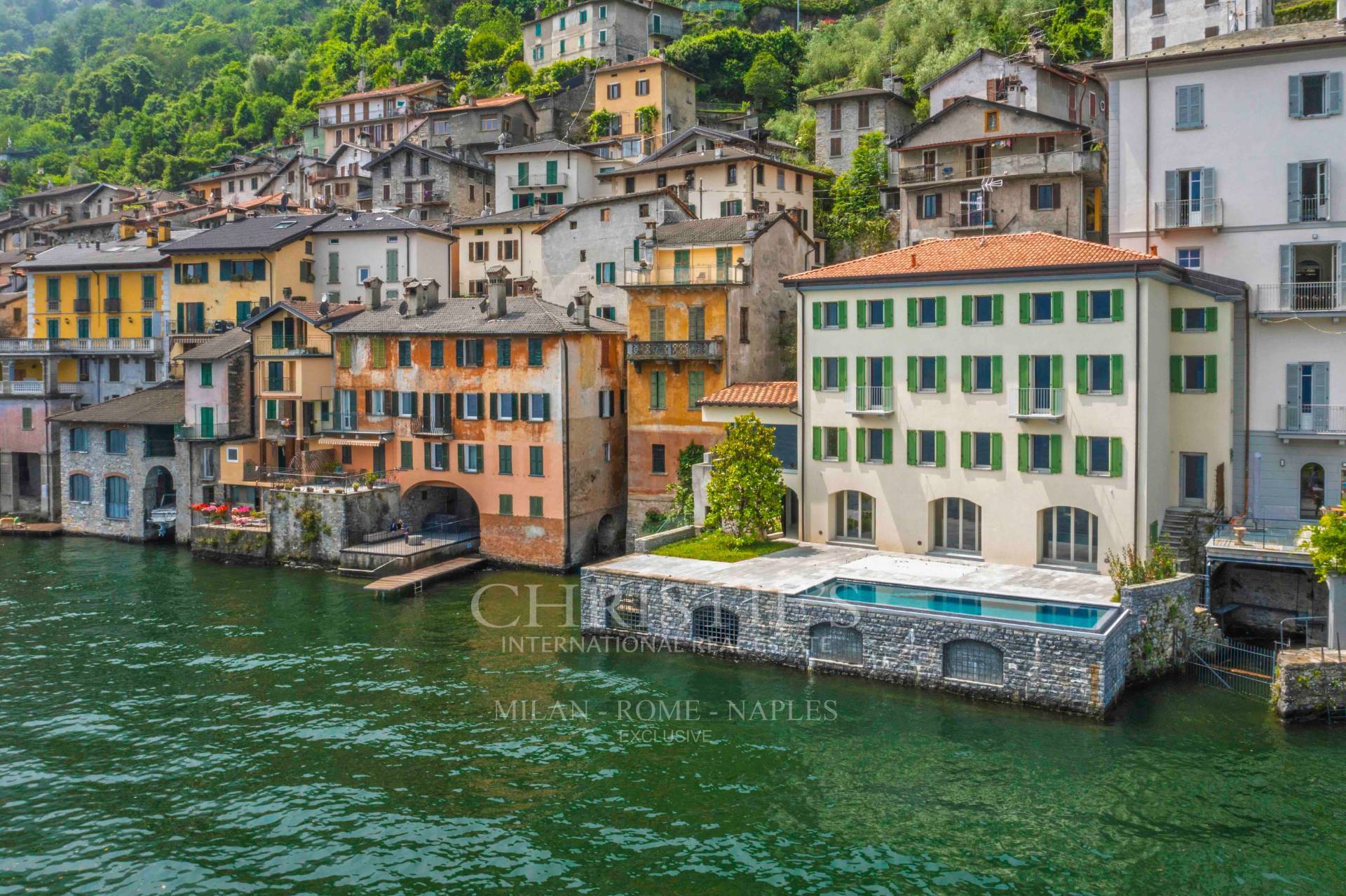 picture of Luxurious Villa On Lake Como With Infinity Pool And Private Dock