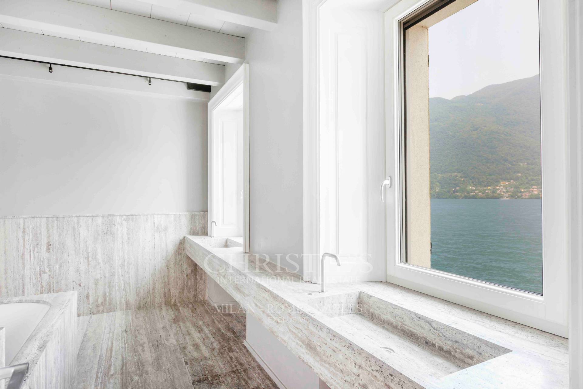picture of Luxurious Villa On Lake Como With Infinity Pool And Private Dock