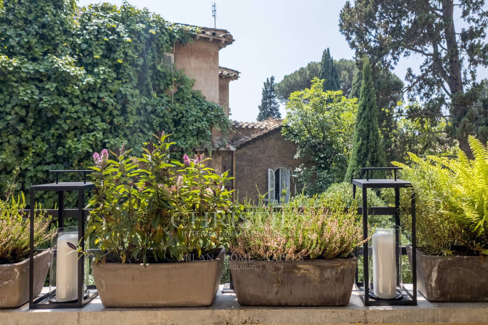 picture of Elegant Apartment In Parioli