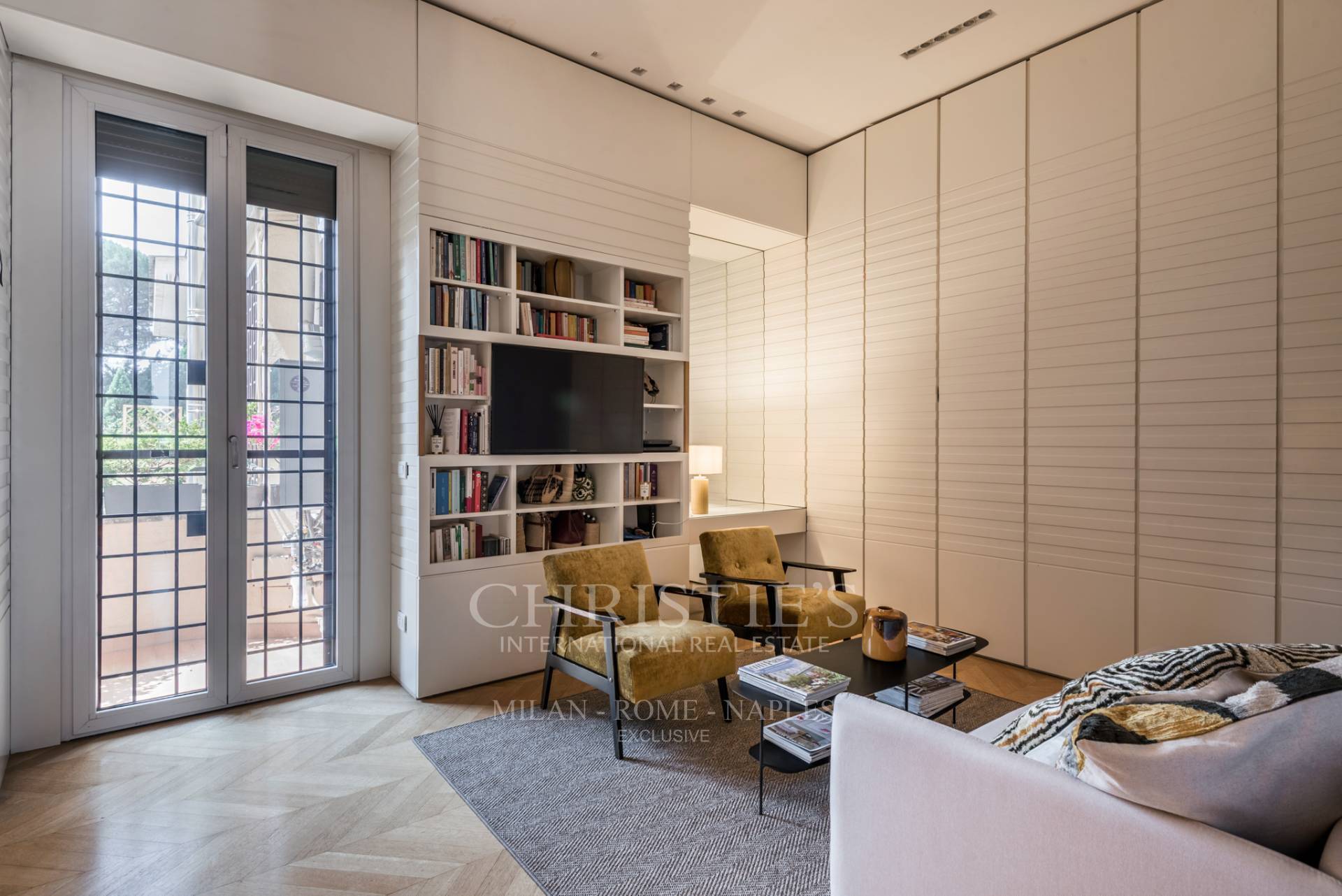 picture of Elegant Apartment In Parioli