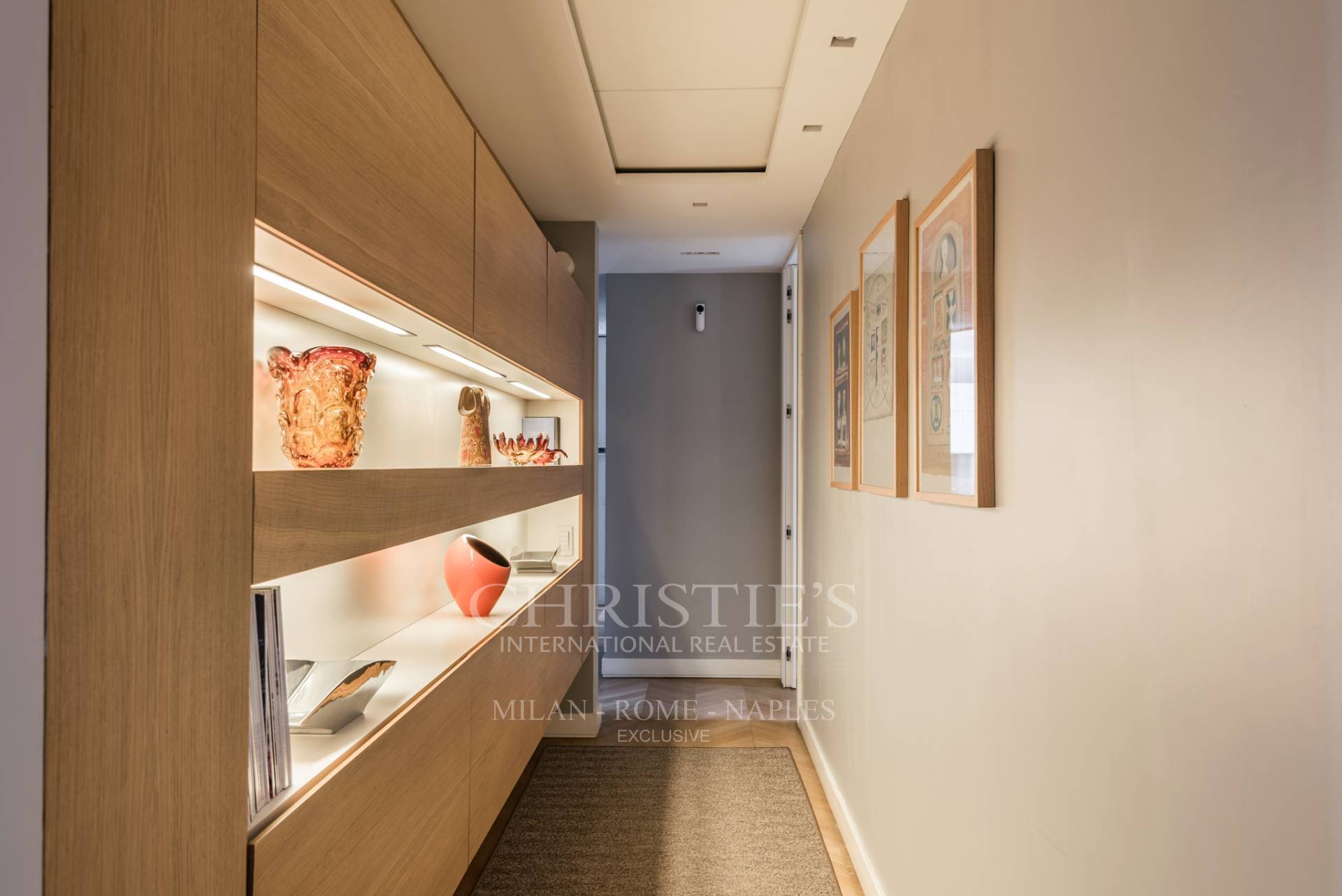 picture of Elegant Apartment In Parioli