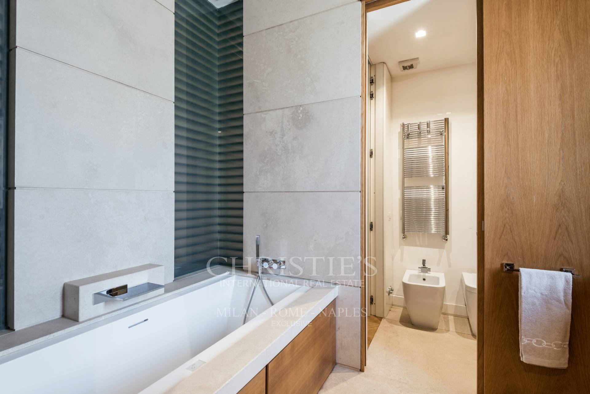 picture of Elegant Apartment In Parioli