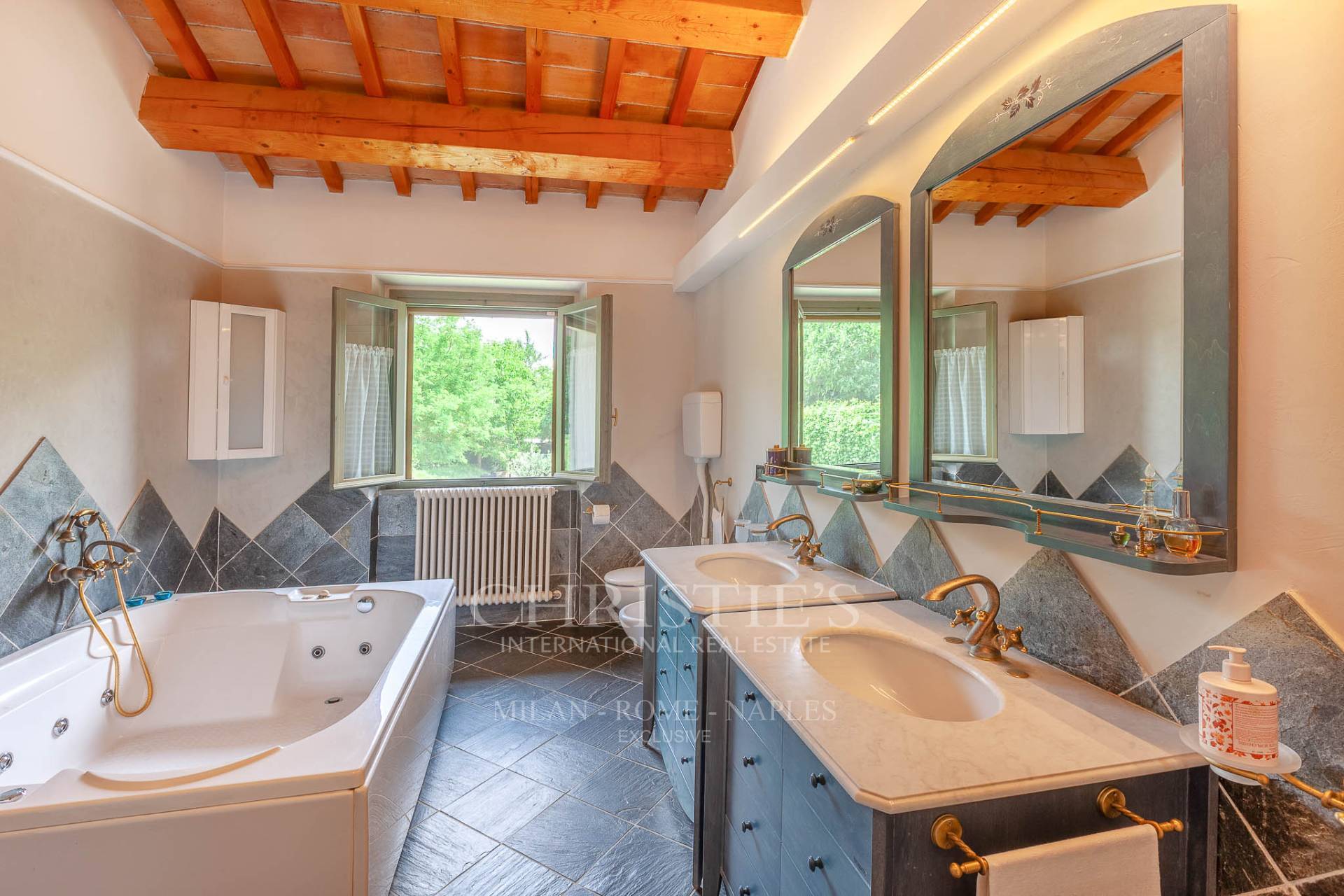 picture of Refined Farmhouse With Swimming Pool And Park Between Romagna And Tuscany