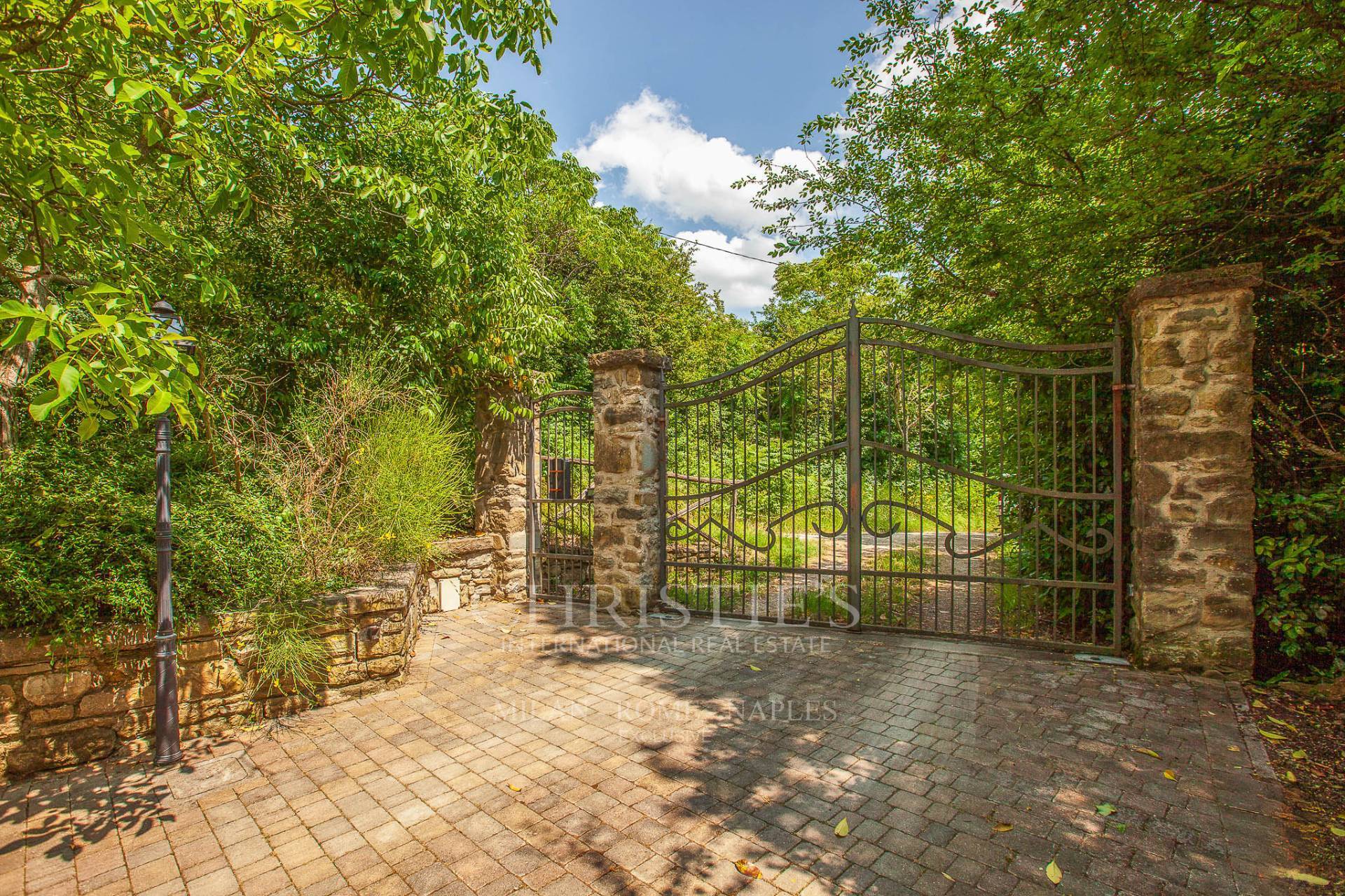 picture of Refined Farmhouse With Swimming Pool And Park Between Romagna And Tuscany