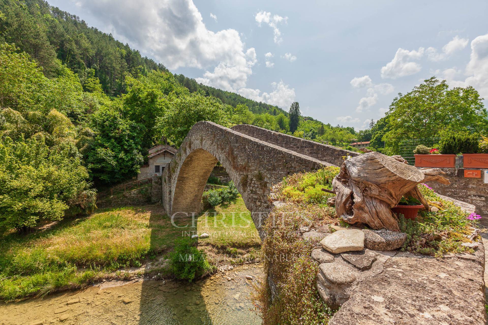 picture of Refined Farmhouse With Swimming Pool And Park Between Romagna And Tuscany