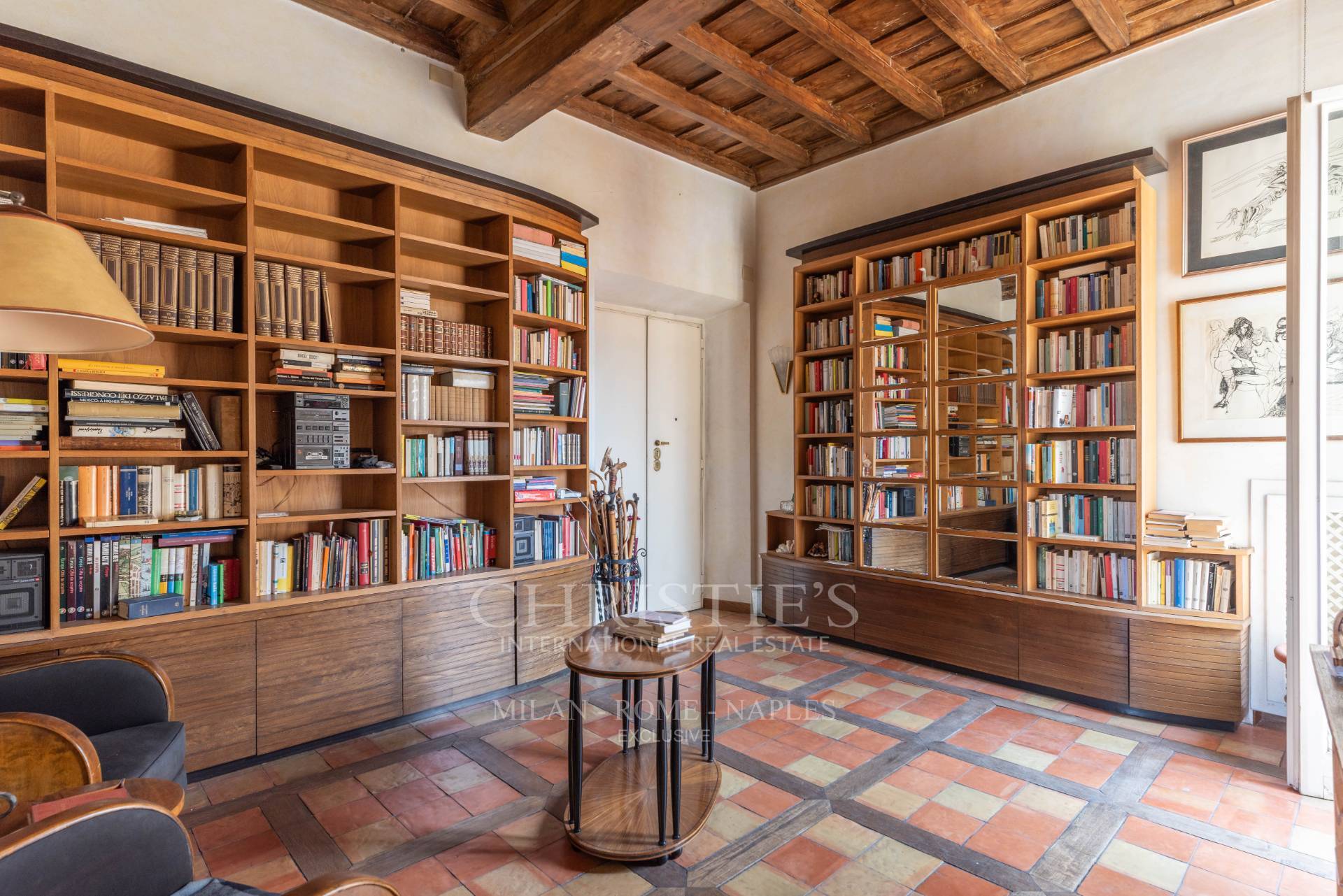 picture of Prestigious Apartment In Piazza Scanderbeg - Trevi