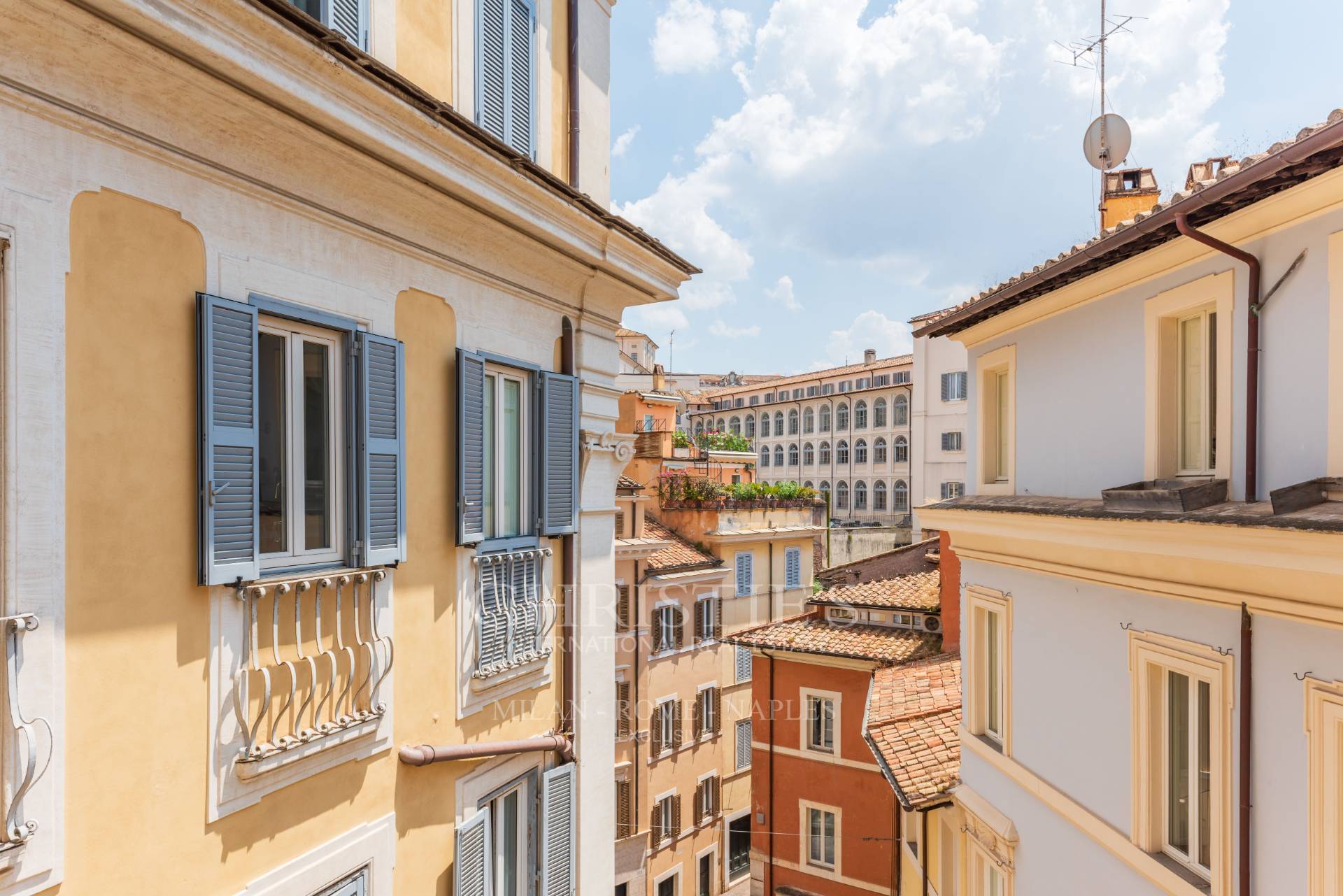 picture of Prestigious Apartment In Piazza Scanderbeg - Trevi