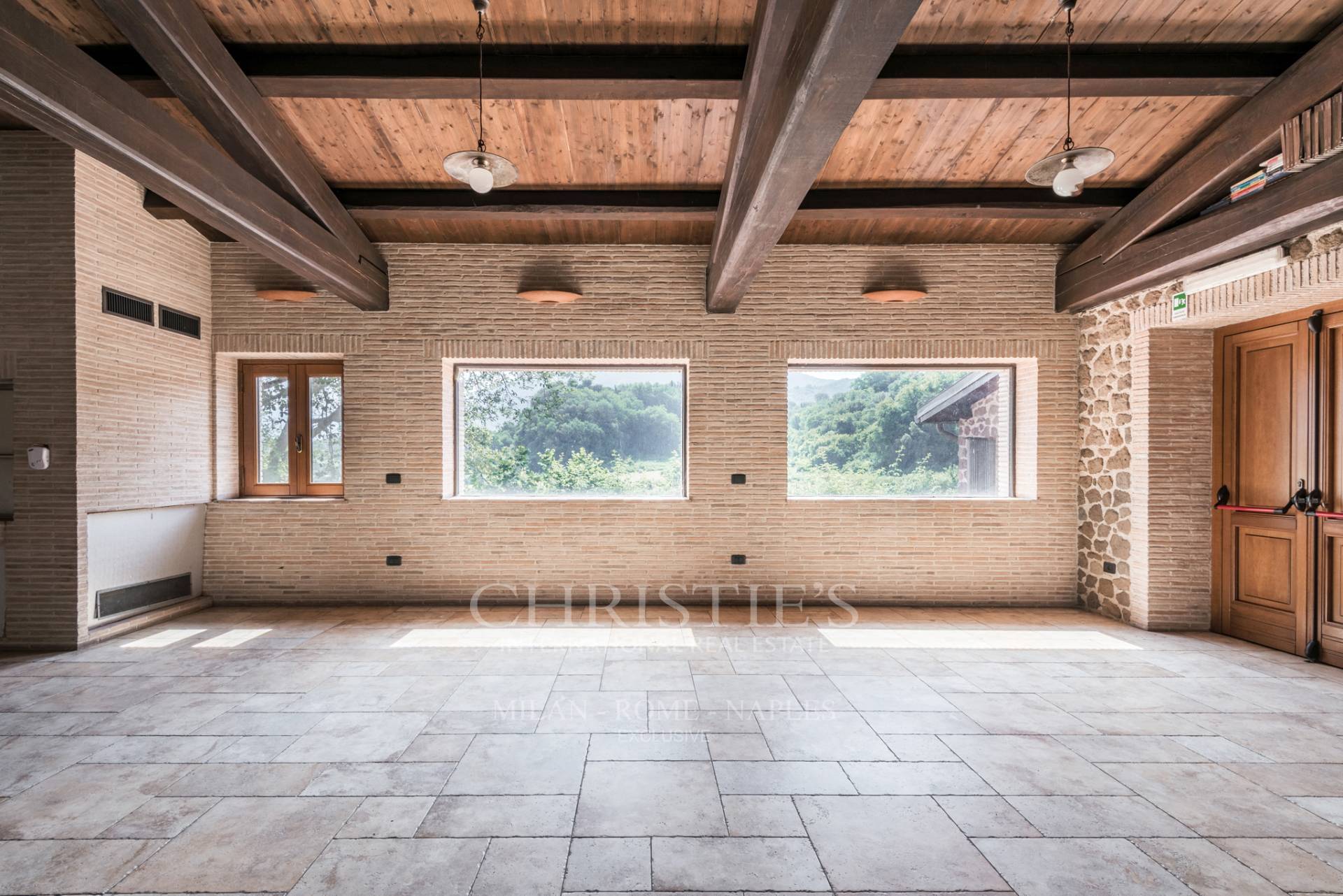 picture of Farmhouse For Sale