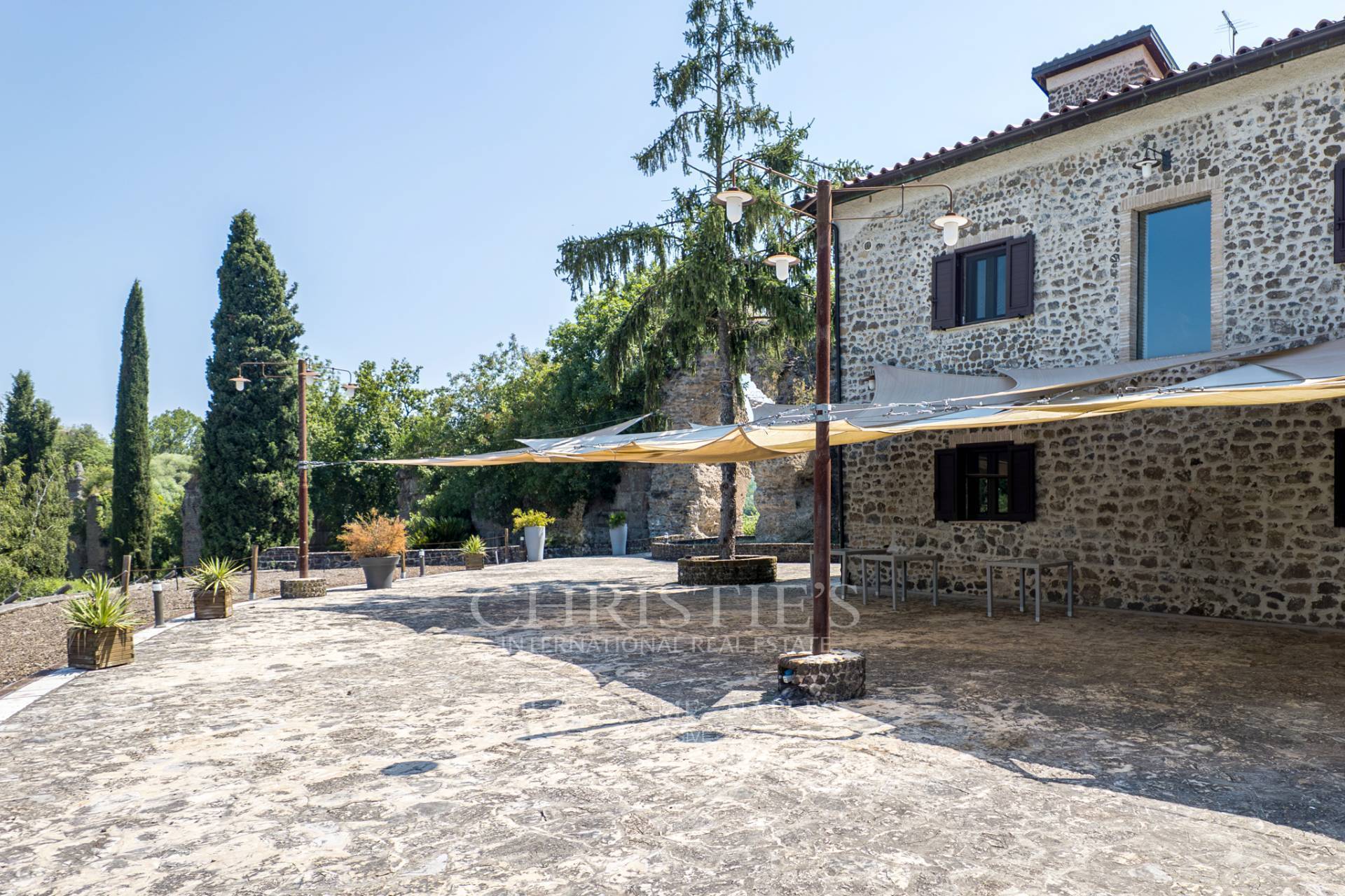 picture of Farmhouse For Sale