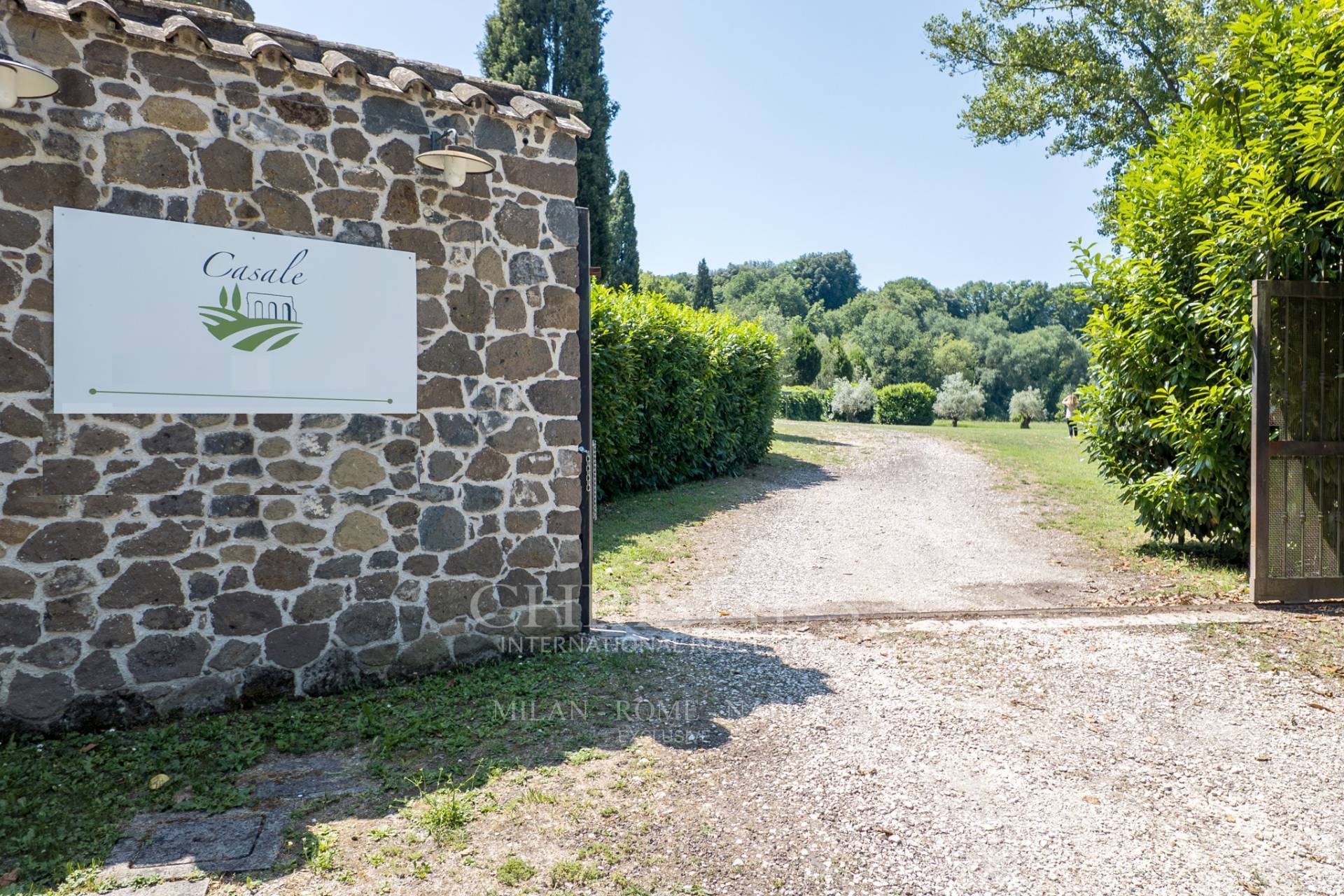 picture of Farmhouse For Sale