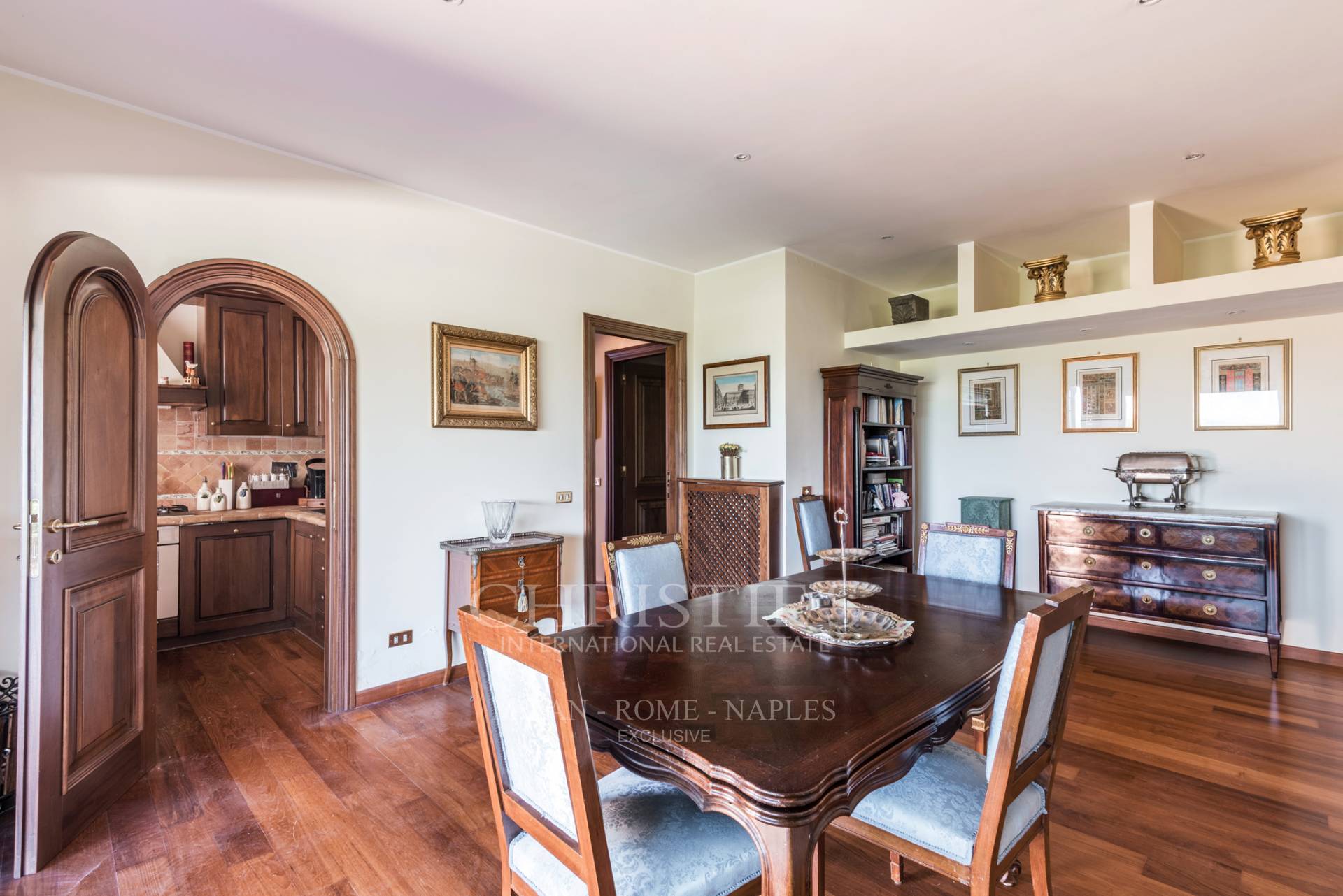 picture of Splendid Property In The The National Golf Course