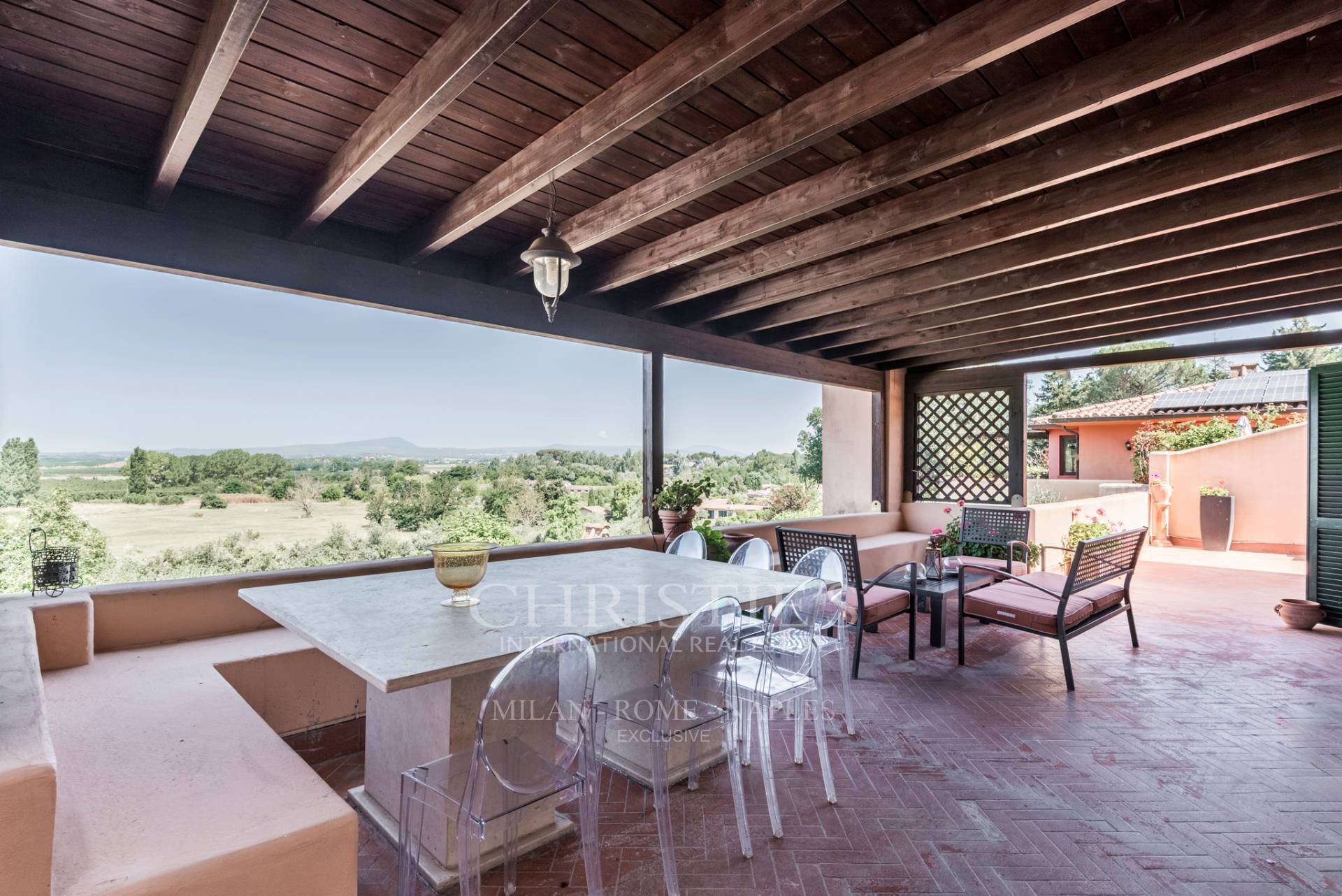 picture of Splendid Property In The The National Golf Course