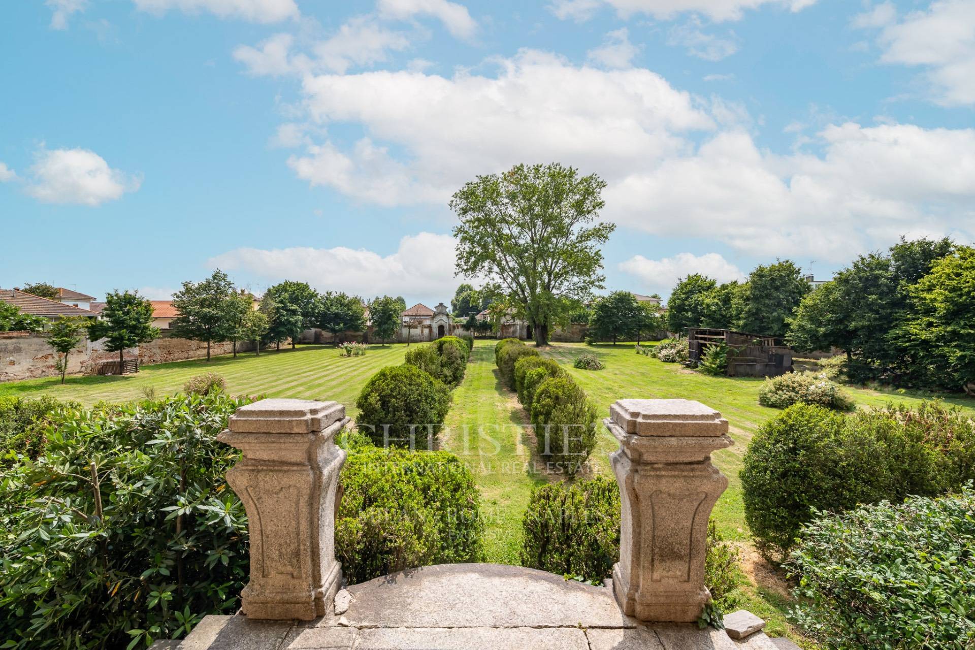 picture of 18th-century Lombard Palazzo – Historic Elegance For Discerning Investors