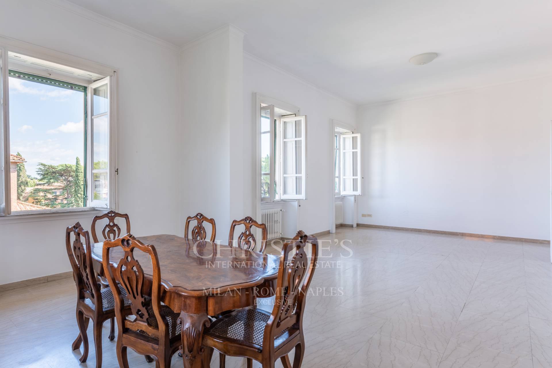 picture of Elegant Apartment For Rent