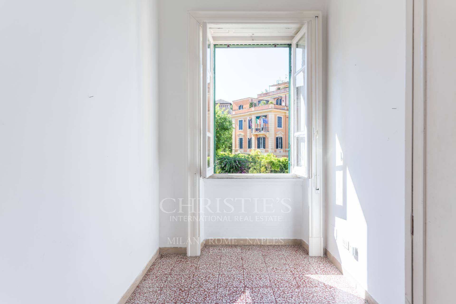 picture of Elegant Apartment For Rent